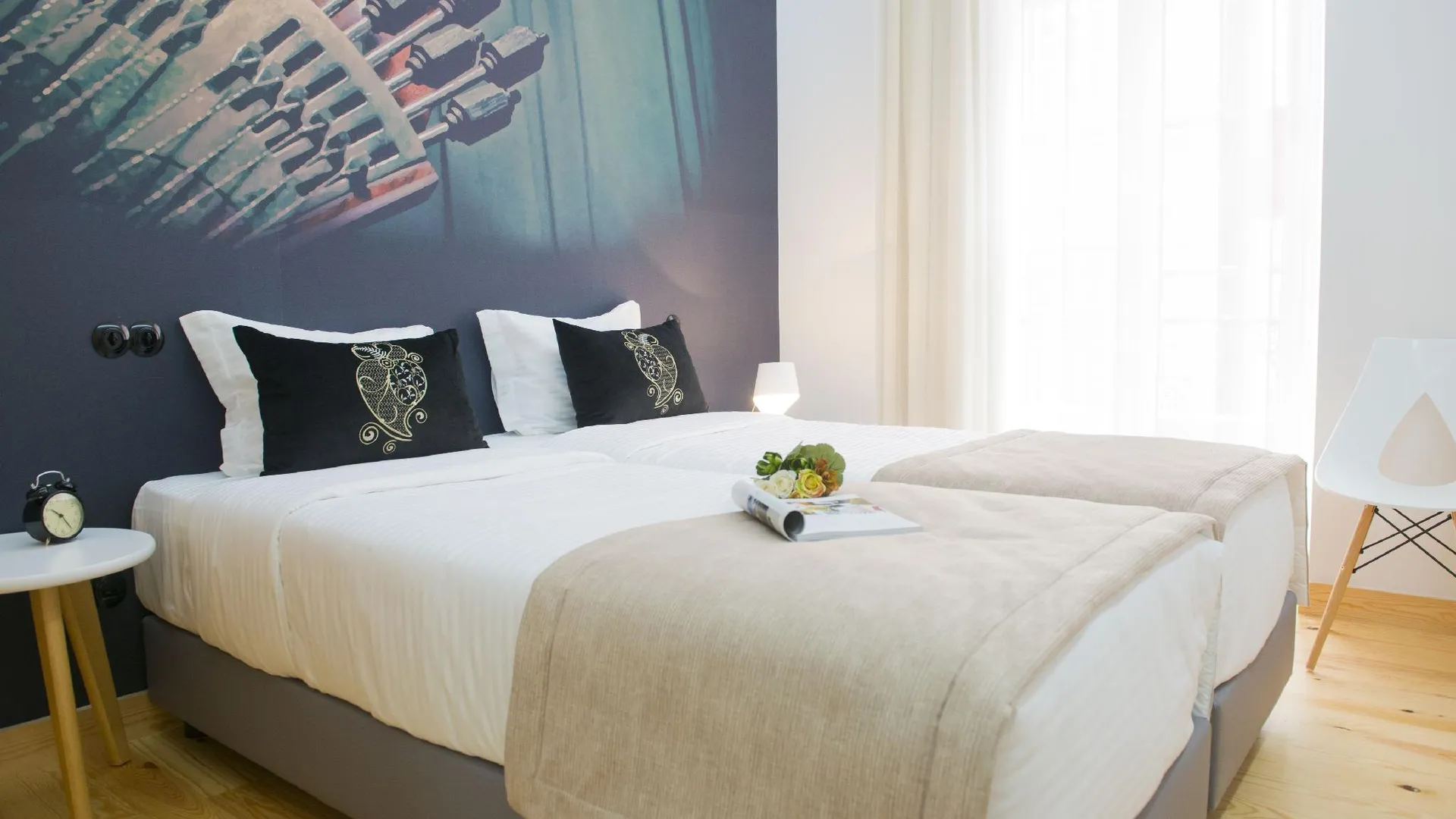 리스본 파테오 사우다지 로프트 4성급 게스트하우스 스위트룸