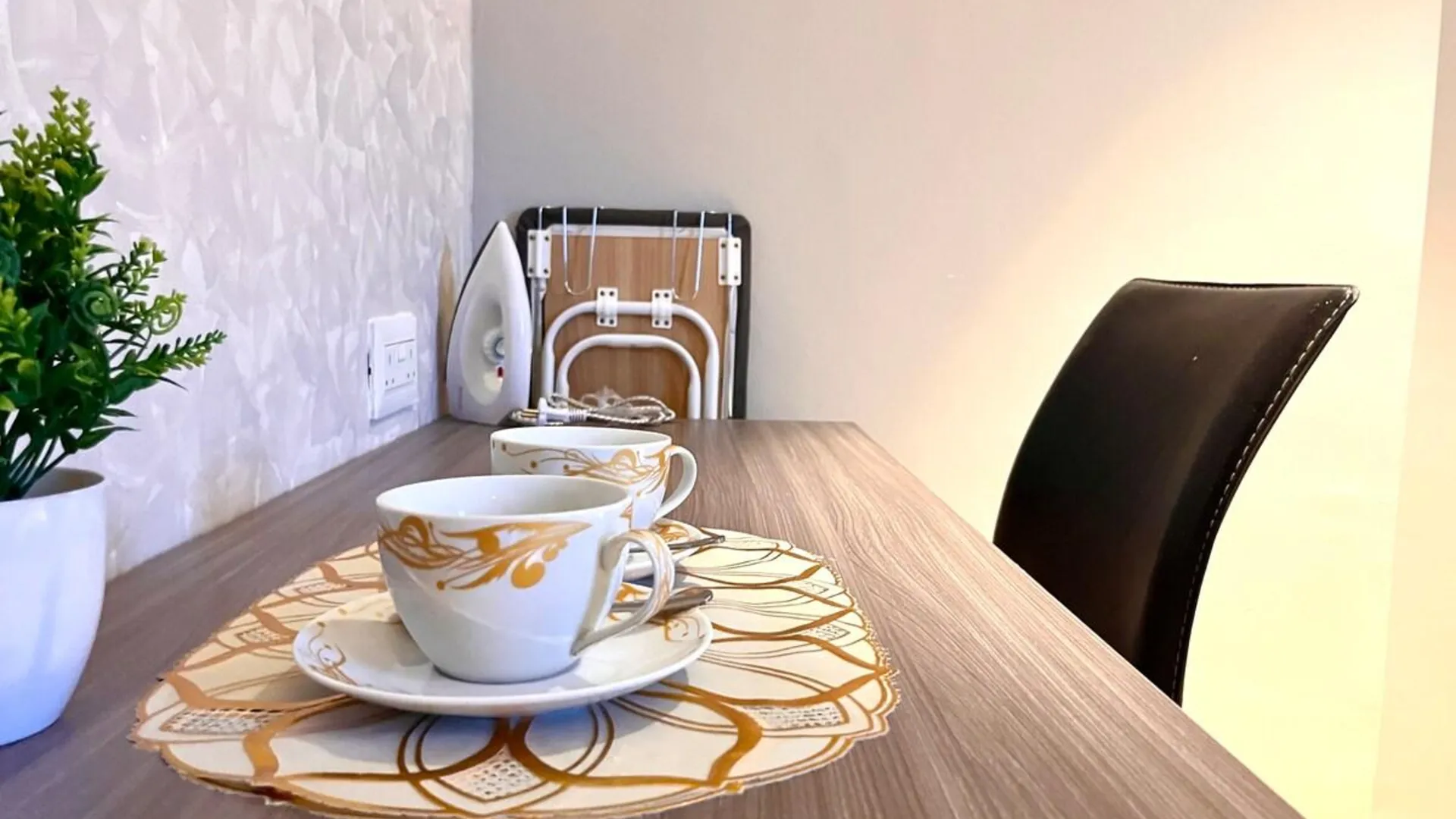 말라카 두리안 퉁갈의 프라이빗 하우스 (30m², 침실 1개, 프라이빗 욕실 1개) 2성급 싱글룸 레스토랑