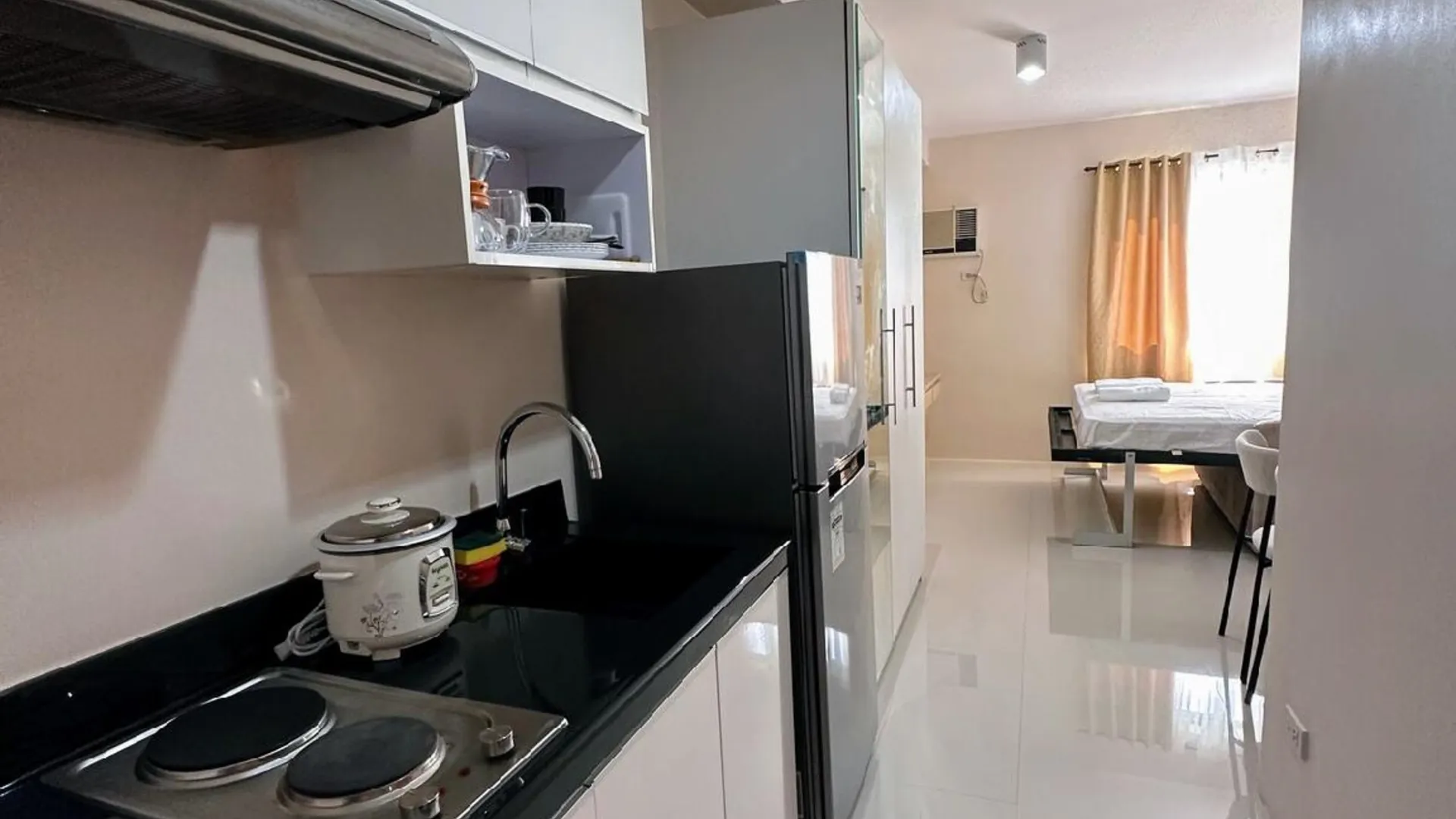 세부 북 개간 지역의 스튜디오 아파트먼트 (25m², 프라이빗 욕실 1개) 2성급 싱글룸 수영장