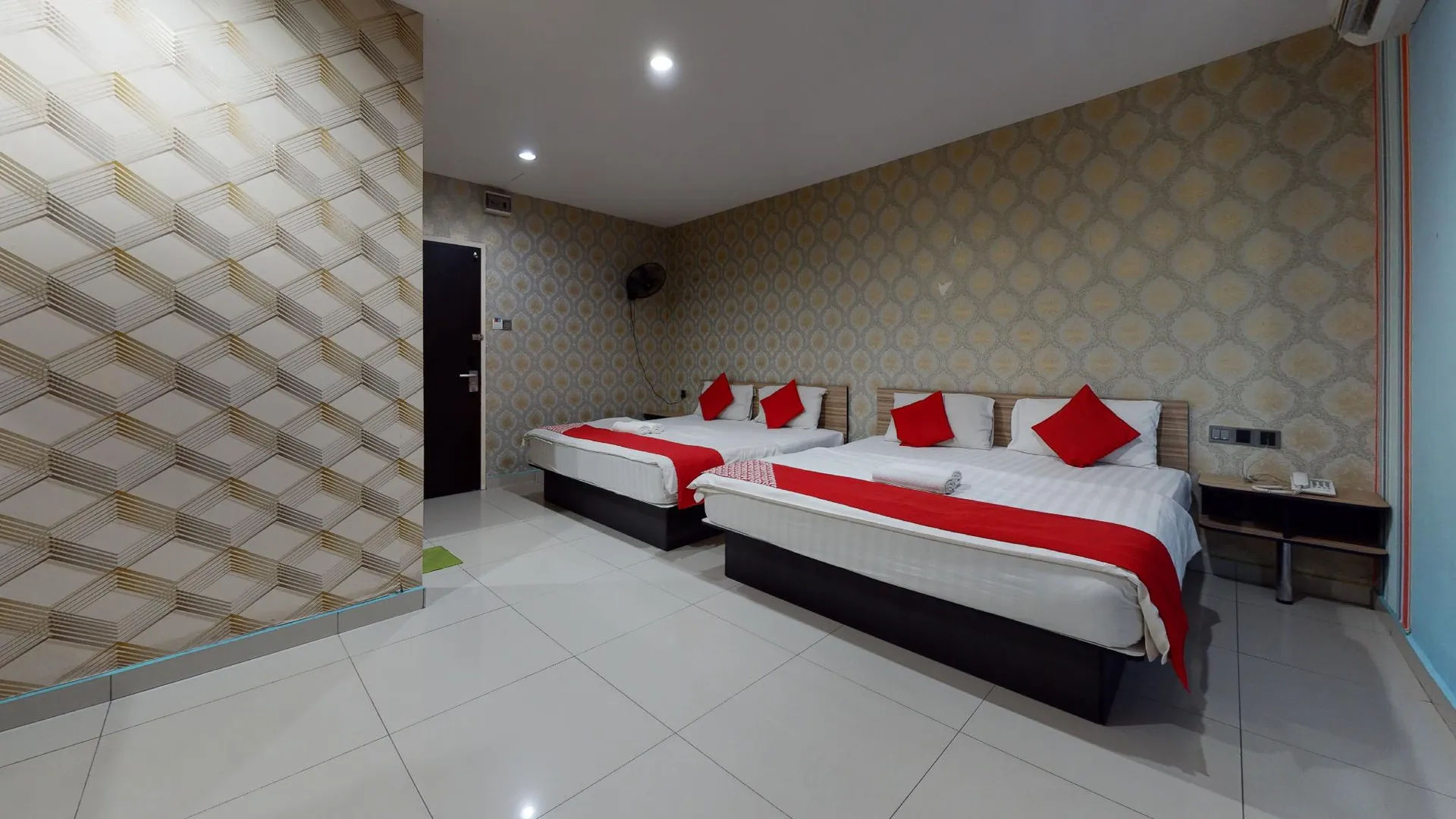 이포 Hotel Pinji 3성급 호텔 스위트룸