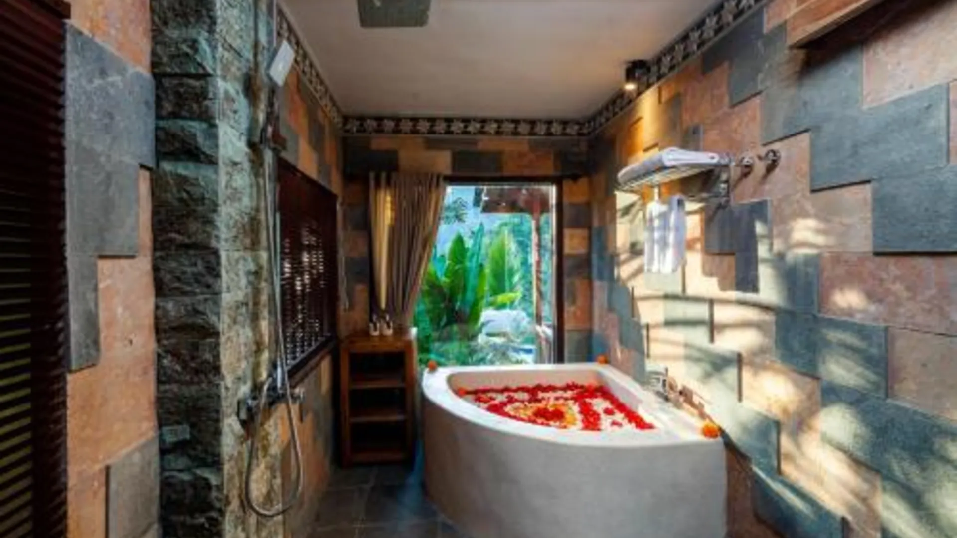 발리 캄푸한 세바투 리조트 4성급 호텔 수영장