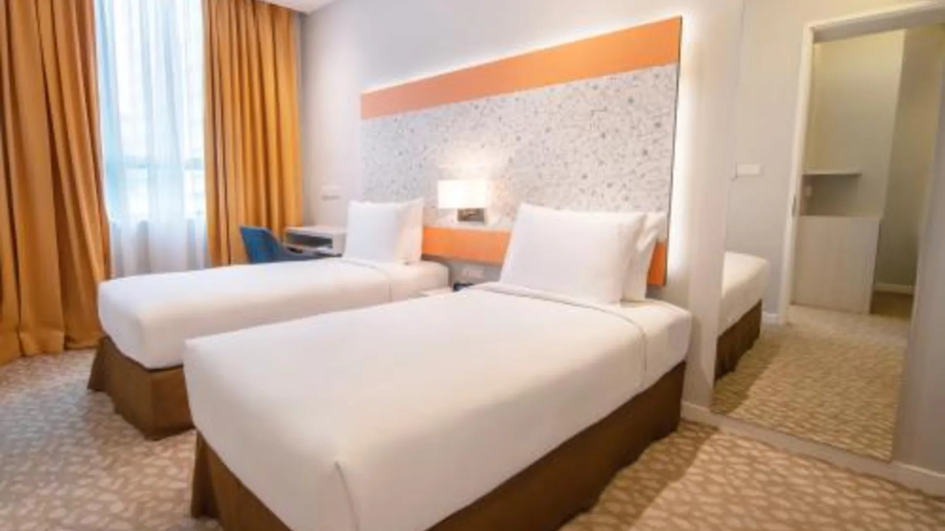 조호바루 / 조호르바루 홀리데이 인 익스프레스 앤 스위트 조호르바루 바이 IHG 4성급 호텔 스위트룸