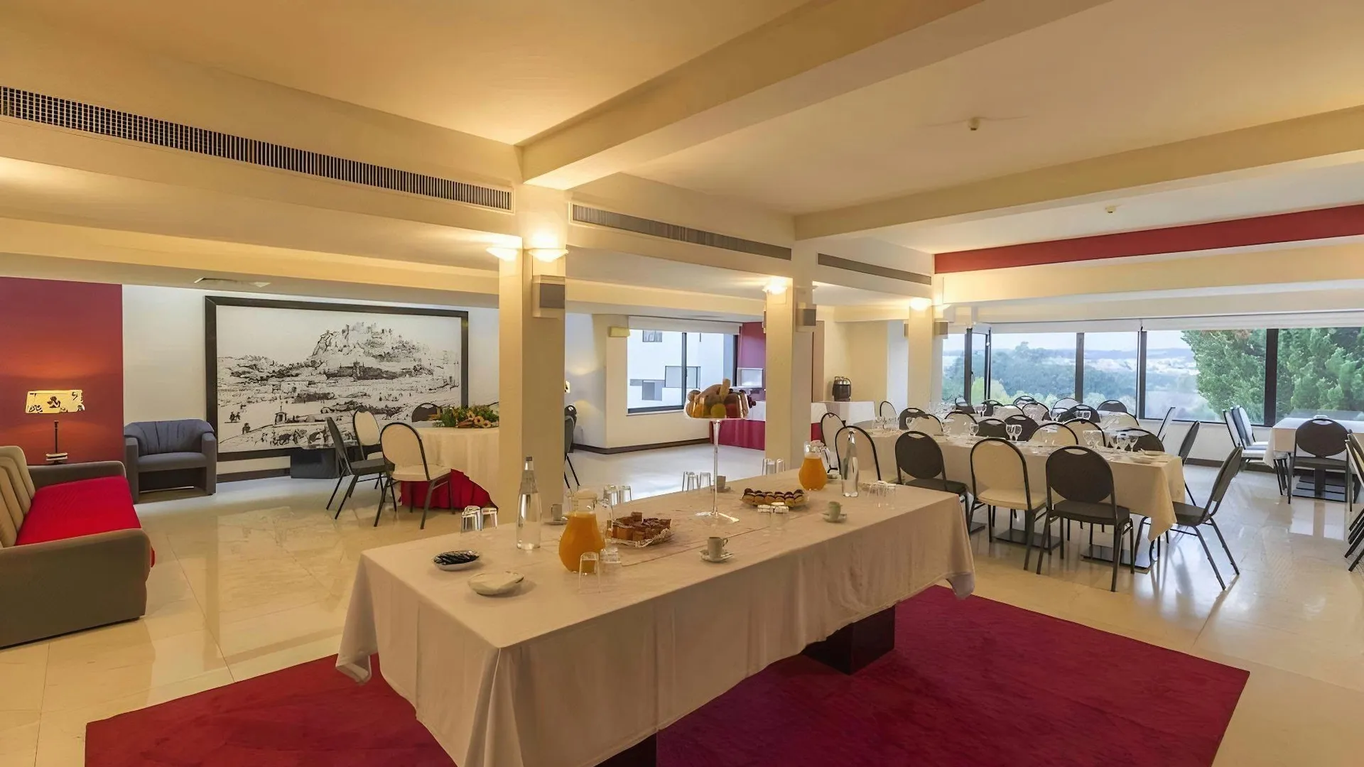 레이리아 Hotel Eurosol Leiria & Jardim 3성급 호텔 로비