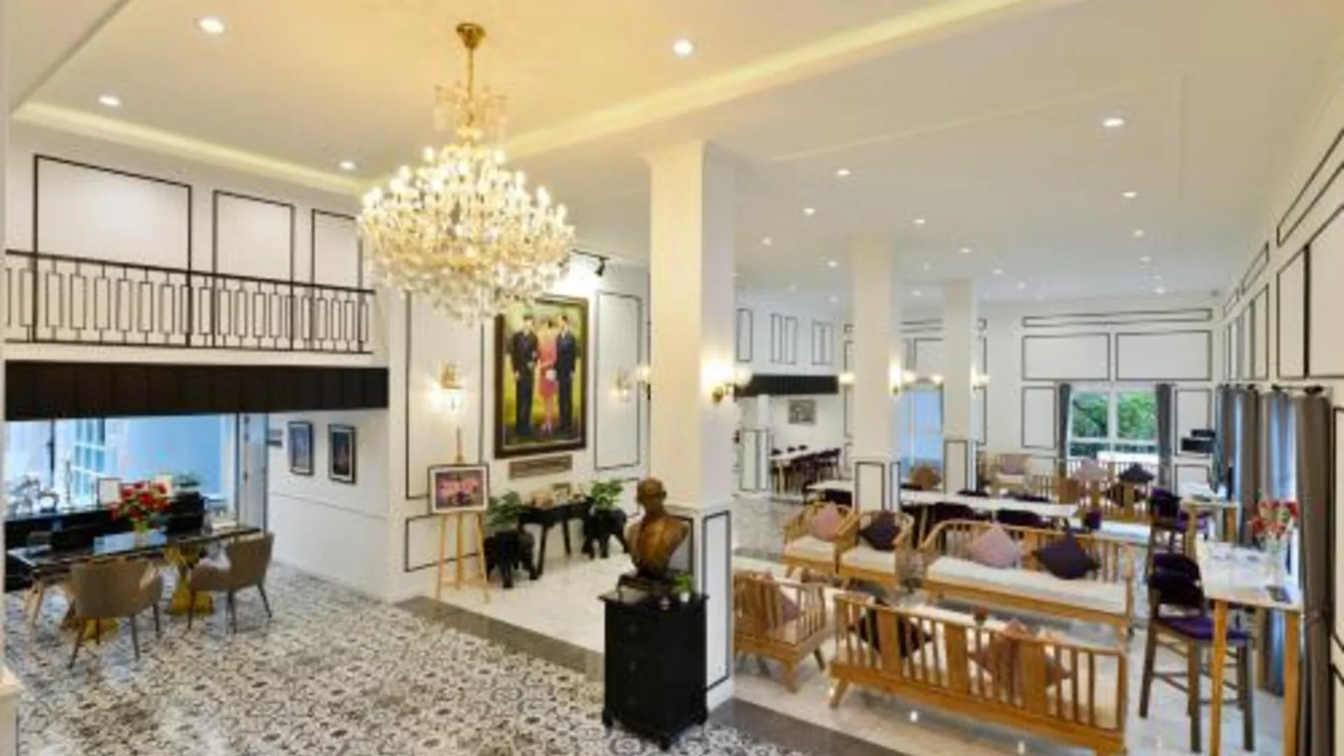 방콕 빌라 드 프라나콘 5성급 호텔 로비