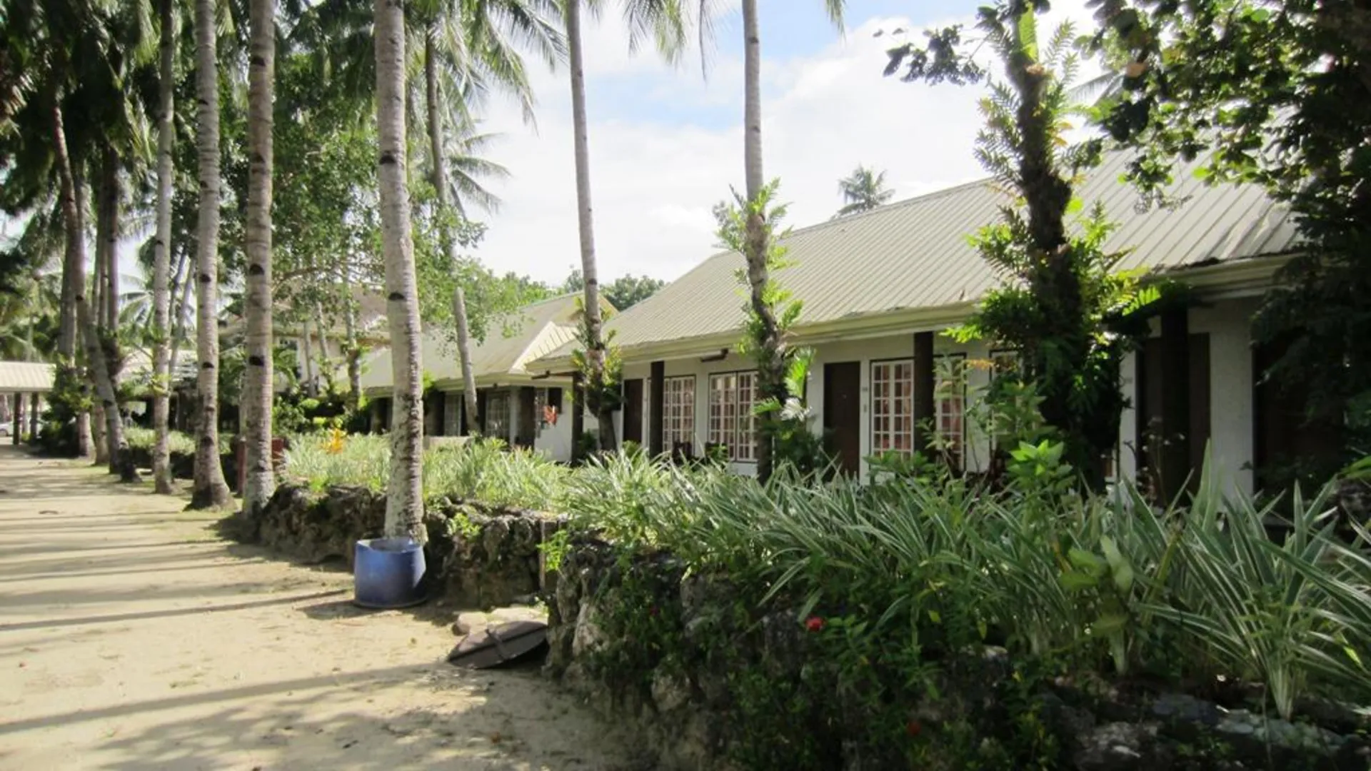 세부 에스타카 베이 가든스 컨퍼런스 리조트 파워드 바이 코코텔 2성급 호텔 레스토랑