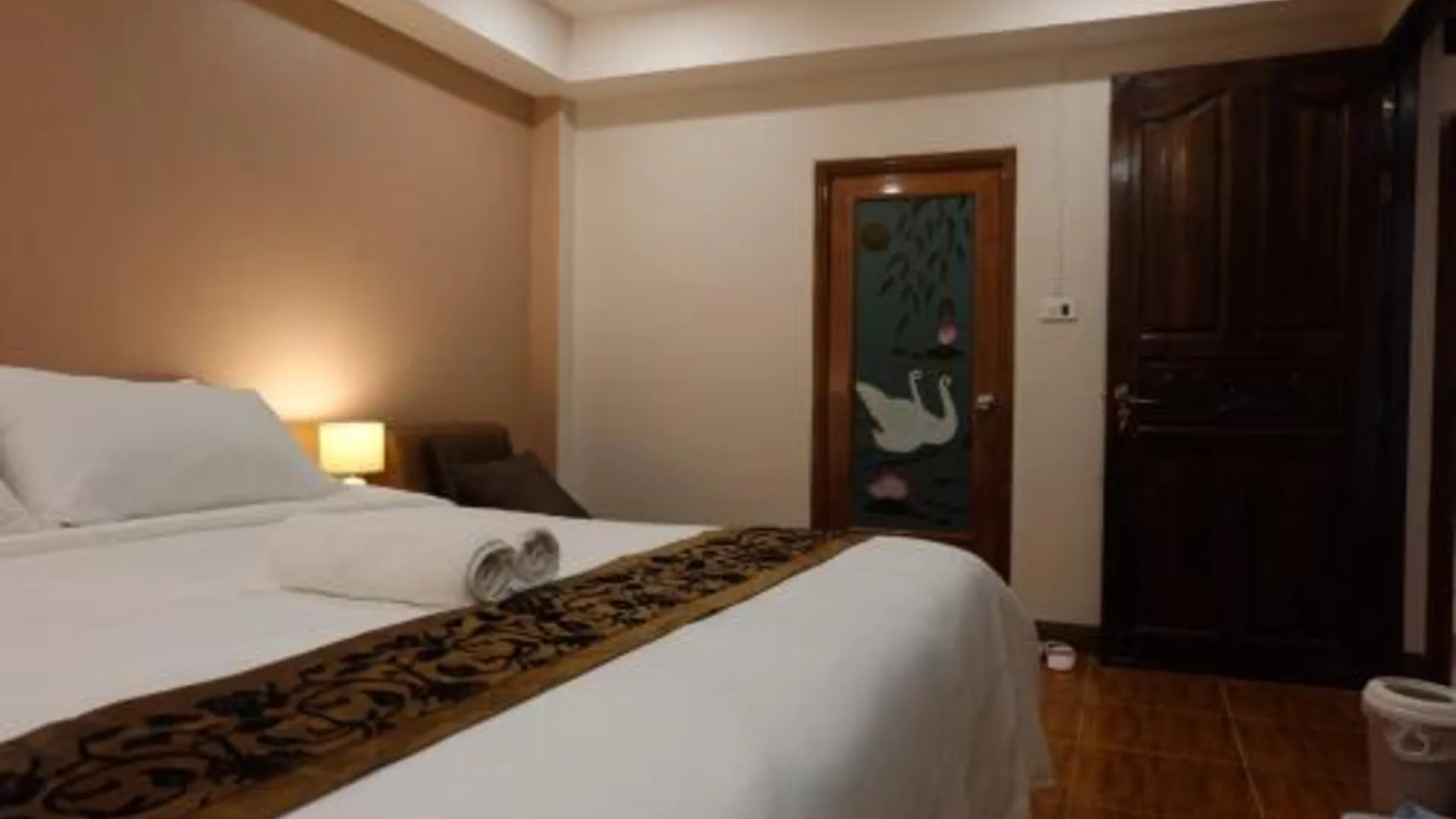 치앙라이 Doi Tung Heng Thana Homestay 3성급 게스트하우스 스위트룸