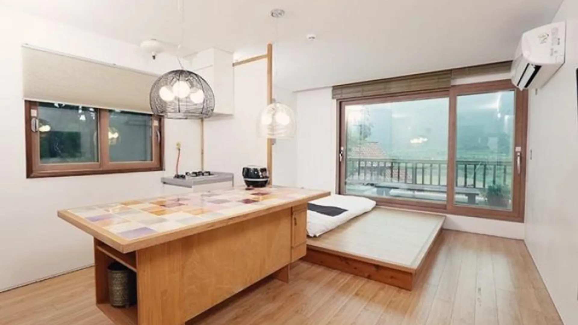 밀양시 청도 더옐로우펜션 3성급 게스트하우스 스위트룸