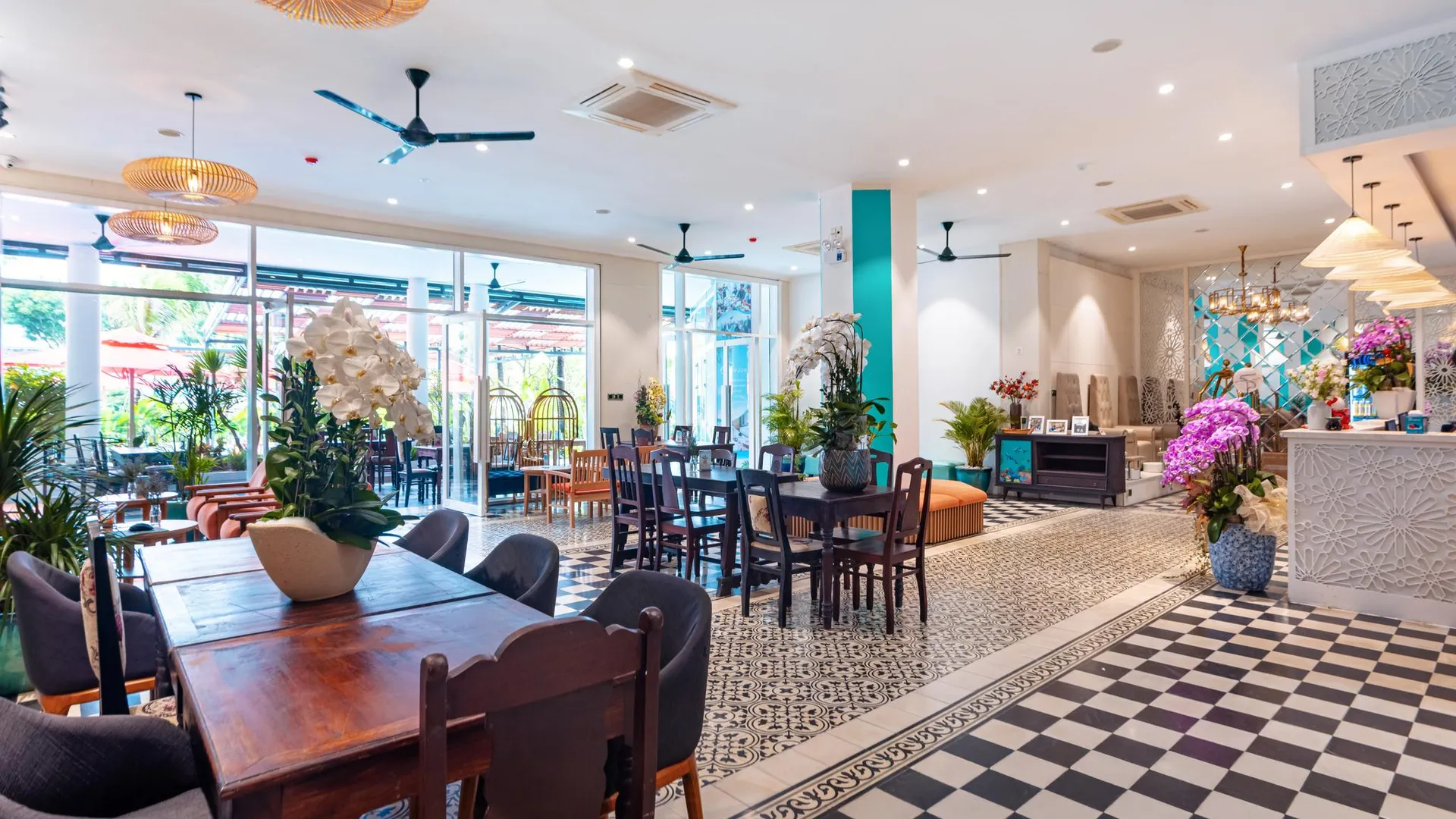 다낭 수제 비치 호텔 앤 아파트먼트 다낭 바이 하빌랜드 호텔 레스토랑