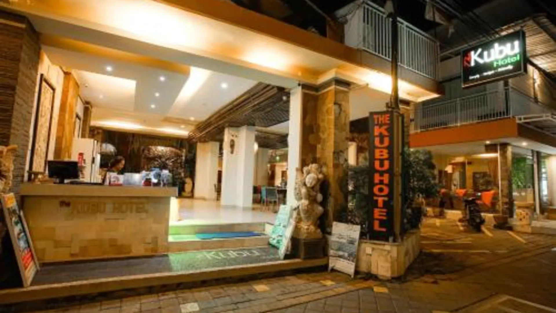 발리 더 쿠부 호텔 2성급 호텔 외관