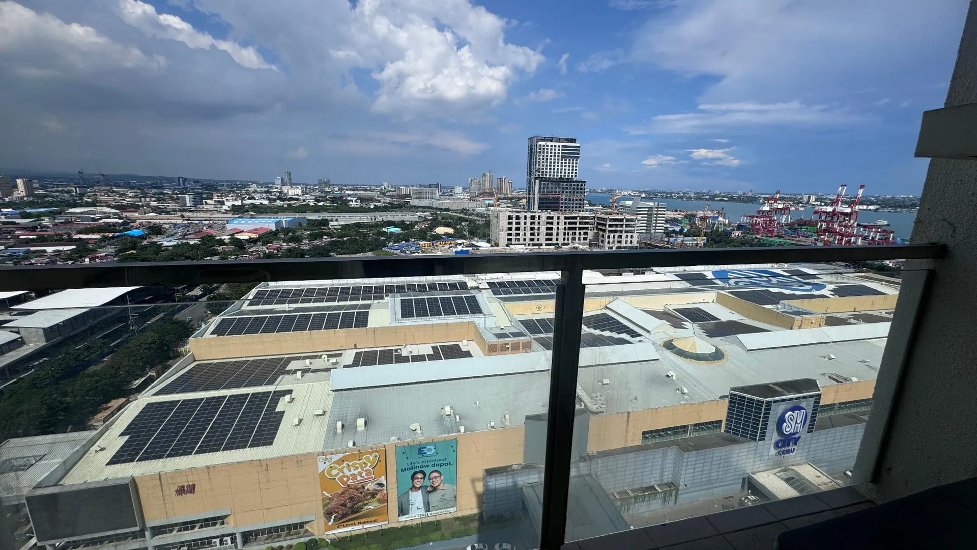 세부 럭사노스 콘도 플레이스- 선비다 타워 3성급 게스트하우스 레스토랑