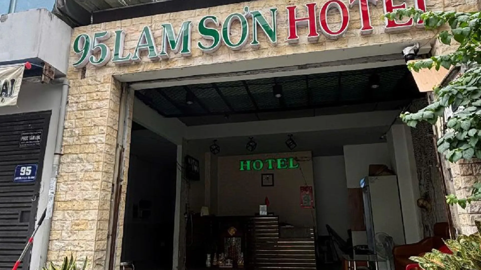 호치민 95 람손 호텔 - 탄손낫 에어포트 근처 2성급 호텔 객실