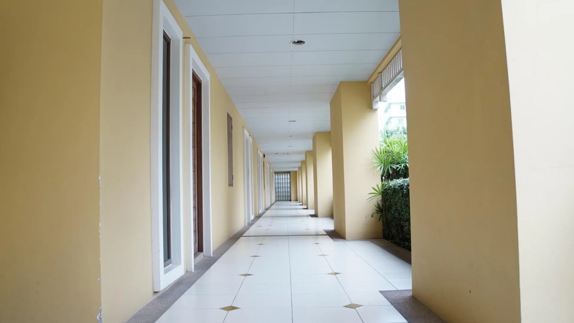 방콕 더 원 레지던스 호텔  3성급 호텔 레스토랑