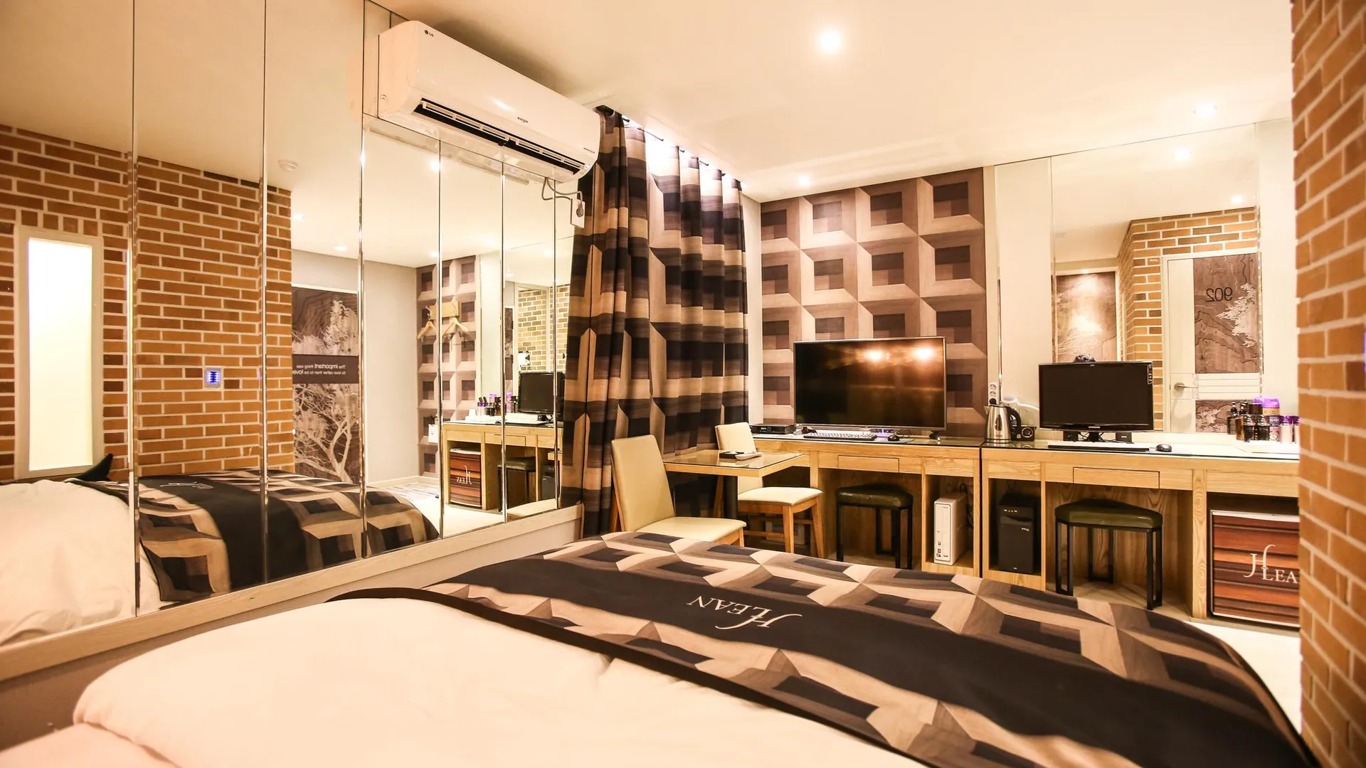 서울 서울대입구 린 1성급 호텔 레스토랑