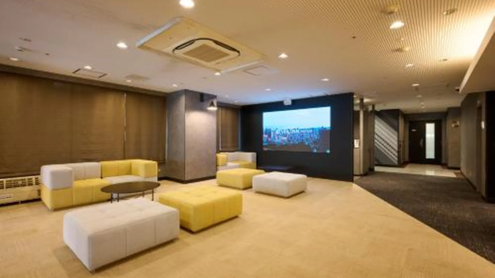 오사카 비아 인 신오사카 - JR 웨스트 그룹 3성급 호텔 로비