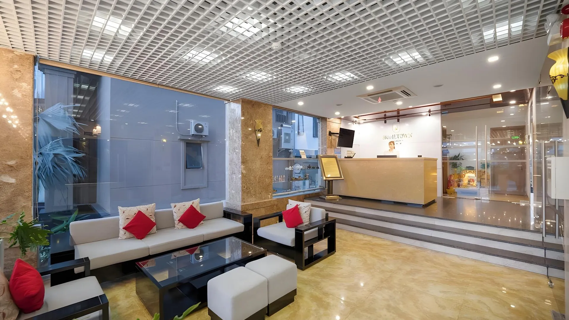 다낭 와이키키 비치 호텔 다낭 3성급 호텔 로비