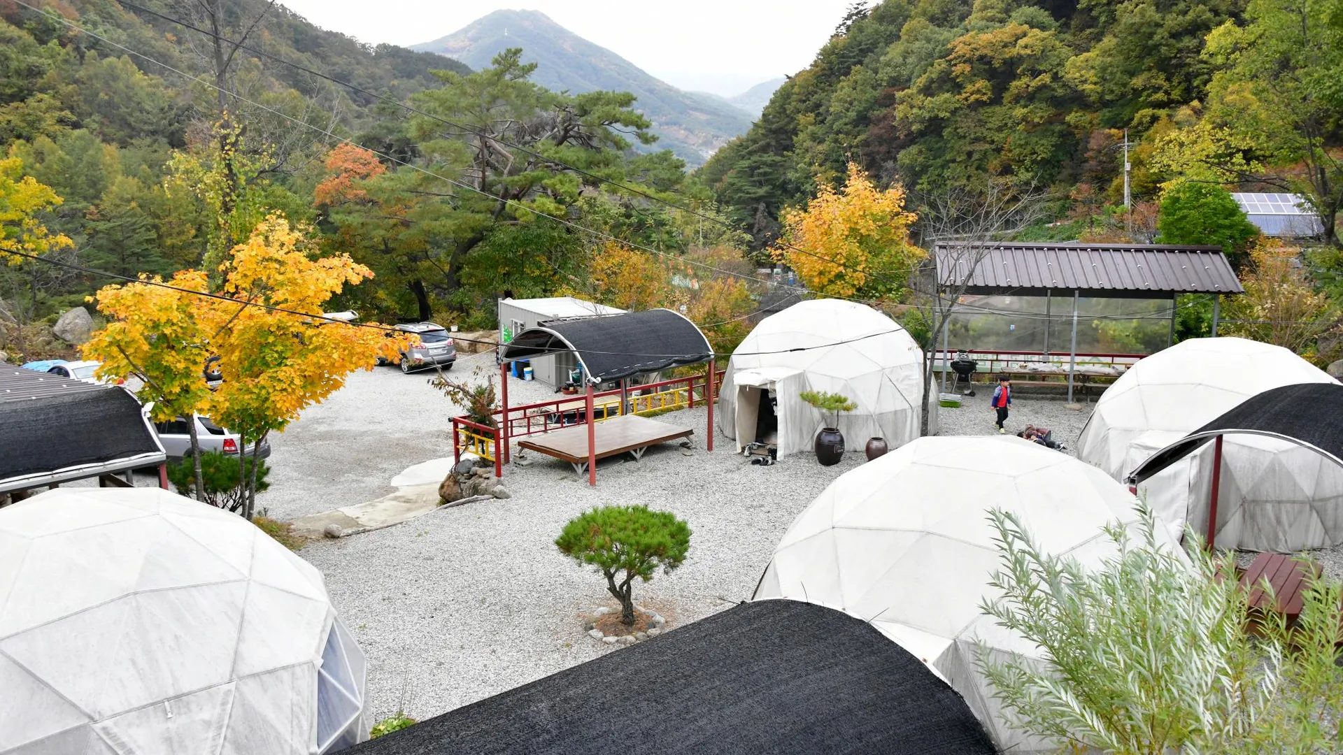 함양군 함양 지리산 칠선계곡 글램핑 2성급 게스트하우스 외관