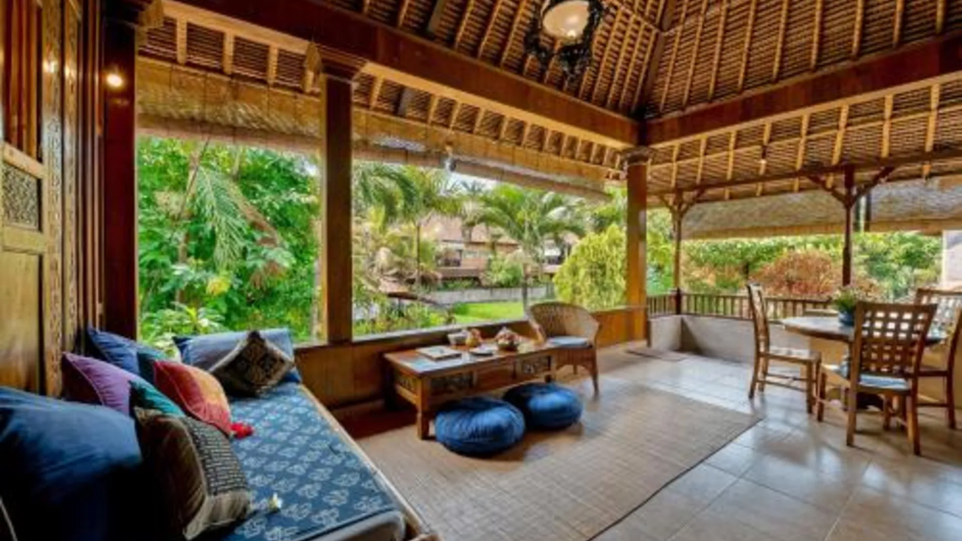 발리 Kebun Indah Ubud 4성급 호텔 외관