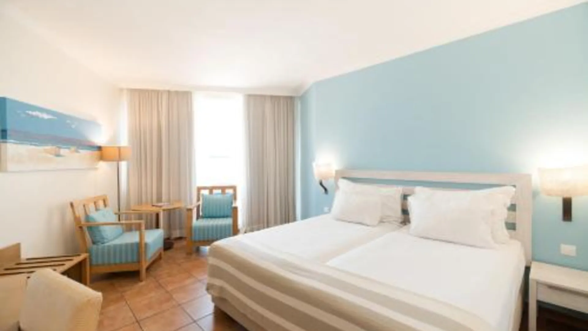 리고아 페스타나 바이킹 비치 앤 스파 리조트 4성급 호텔 스위트룸