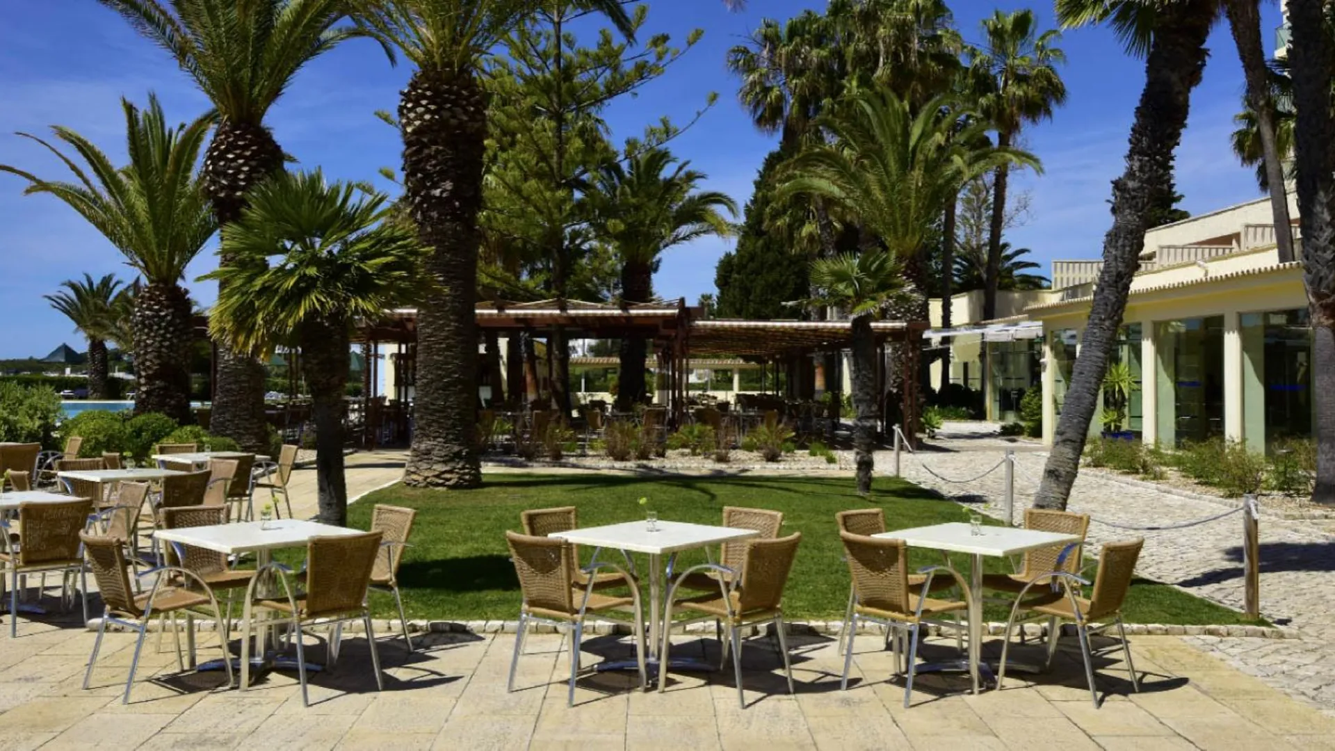 리고아 페스타나 바이킹 비치 앤 스파 리조트 4성급 호텔 부대시설