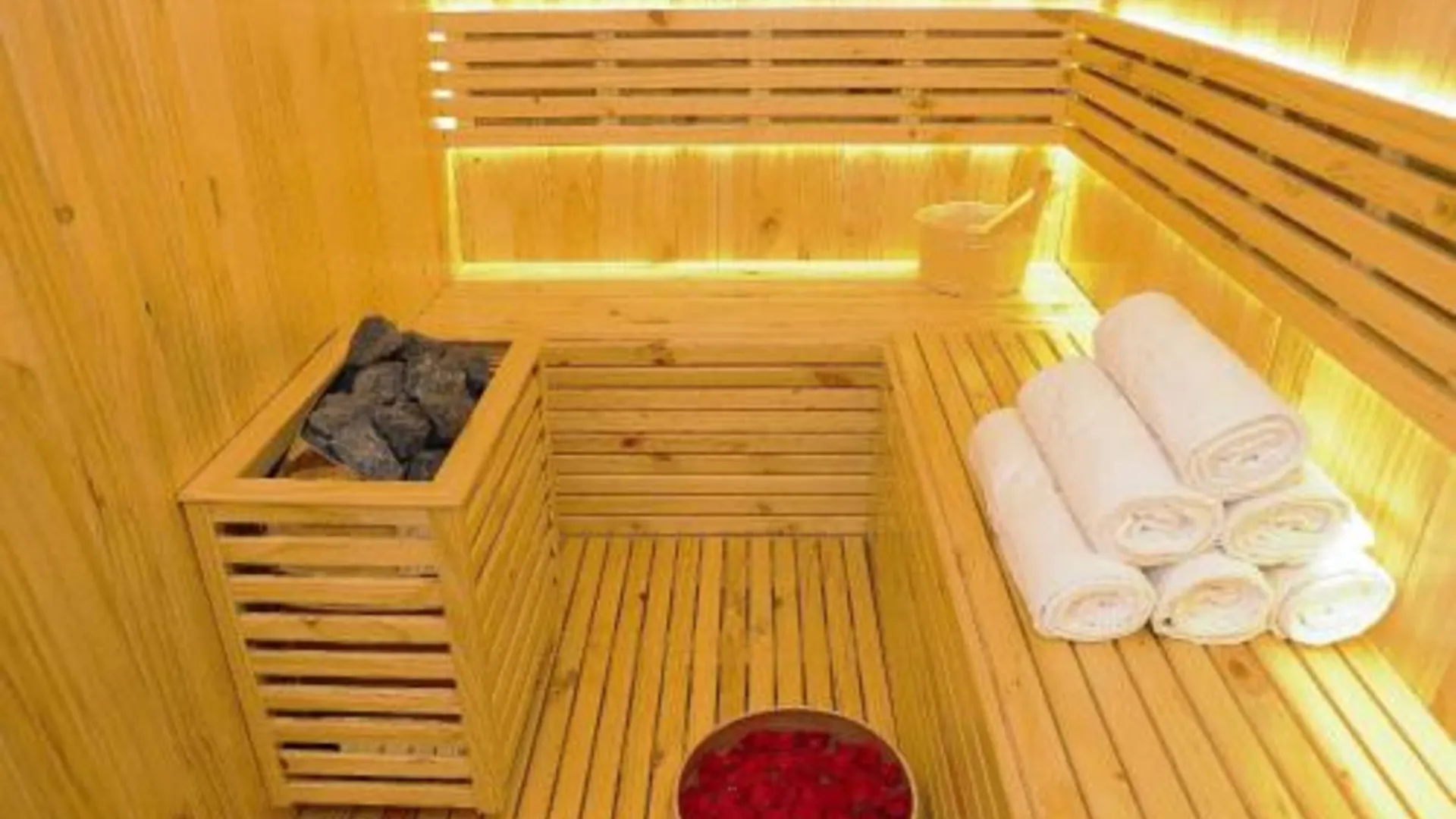 다낭 골든 로터스 럭셔리 호텔 다낭 - 컴플리멘터리 데일리 애프터눈 티 4성급 호텔 객실