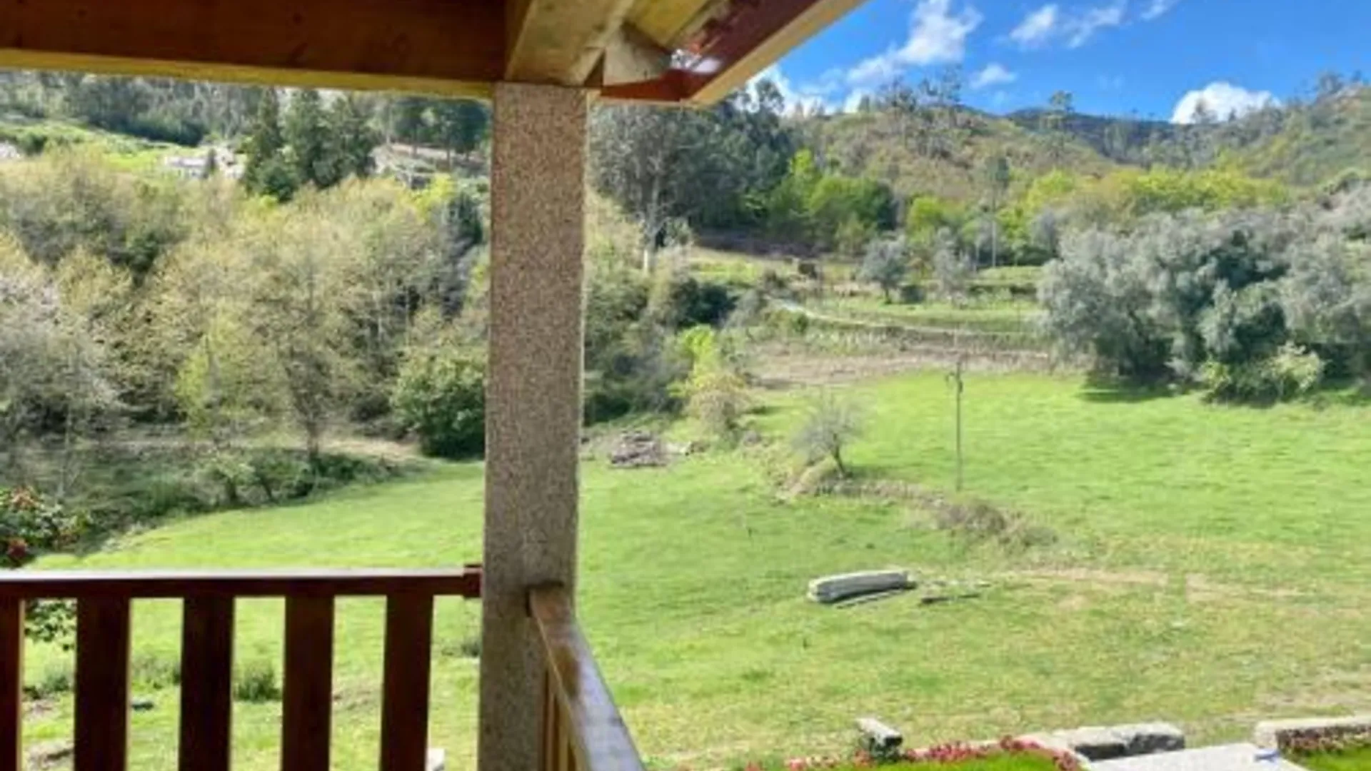 카비세라즈 데 바스토 킨타 두 하포지뉴 5성급 호텔 레스토랑