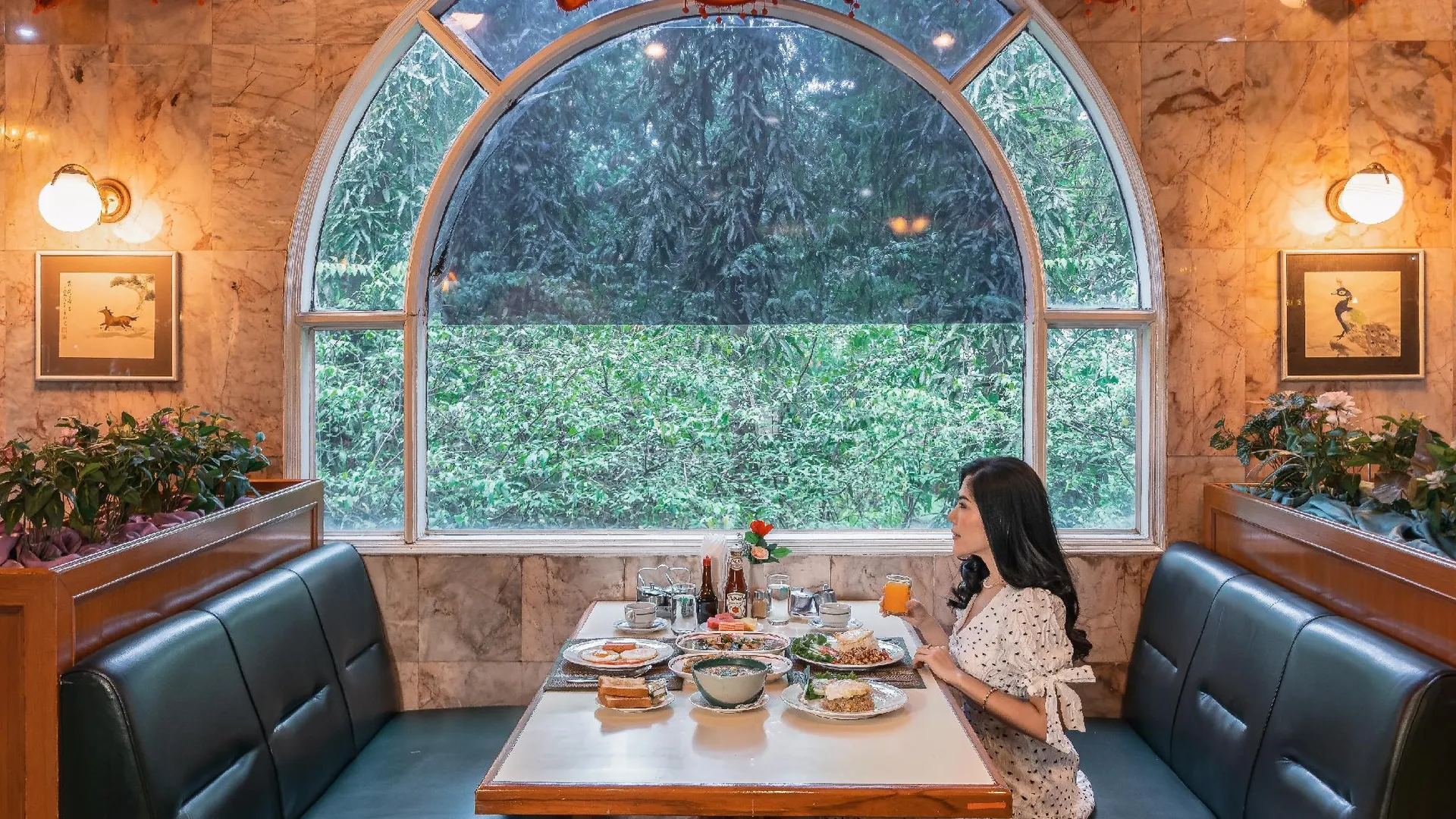 방콕 엘리자베스 호텔 4성급 호텔 부대시설