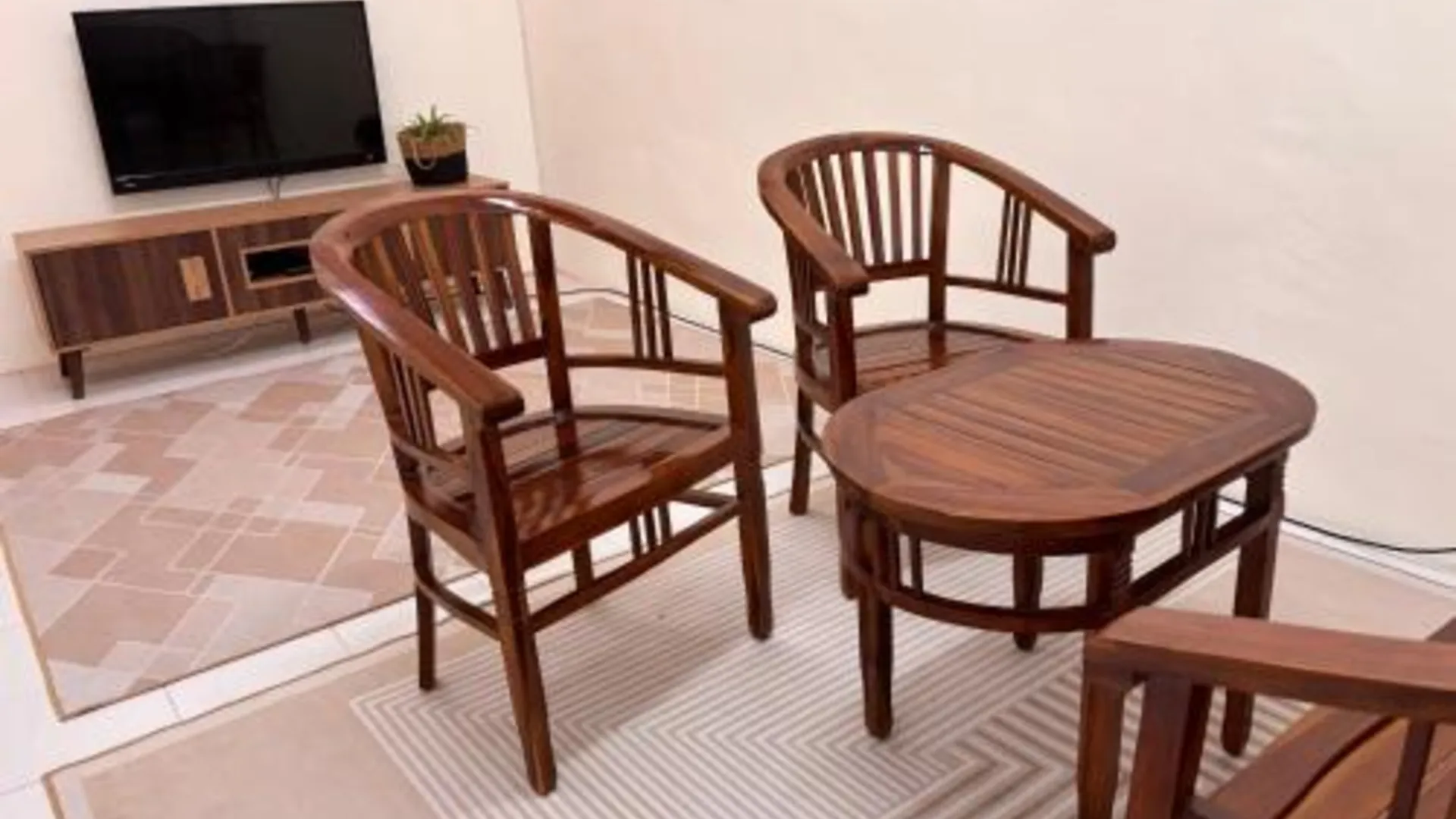 숭가이 페타니 숭아이 페타니 센트럴 의 프라이빗 하우스 (m², 침실 3개, 프라이빗 욕실 2개) 4성급 게스트하우스 부대시설