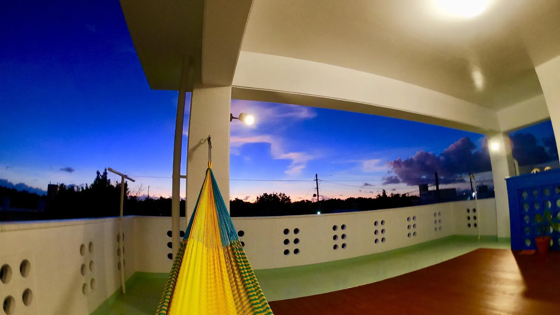 오키나와 본섬 우루마의 프라이빗 하우스 (80m², 침실 2개, 프라이빗 욕실 1개) 3성급 싱글룸 로비