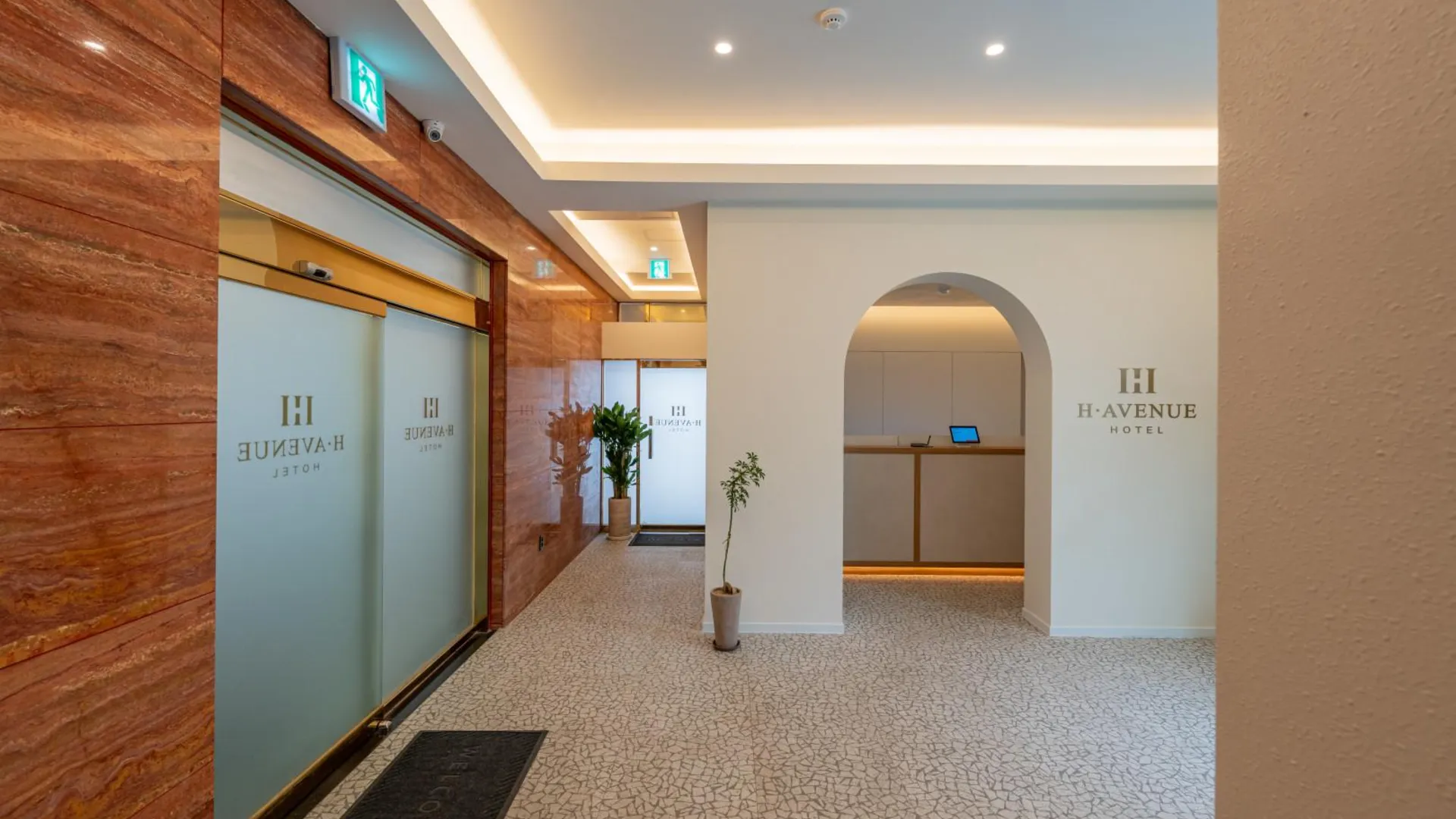 부산 에이치에비뉴 문현점 4성급 호텔 레스토랑