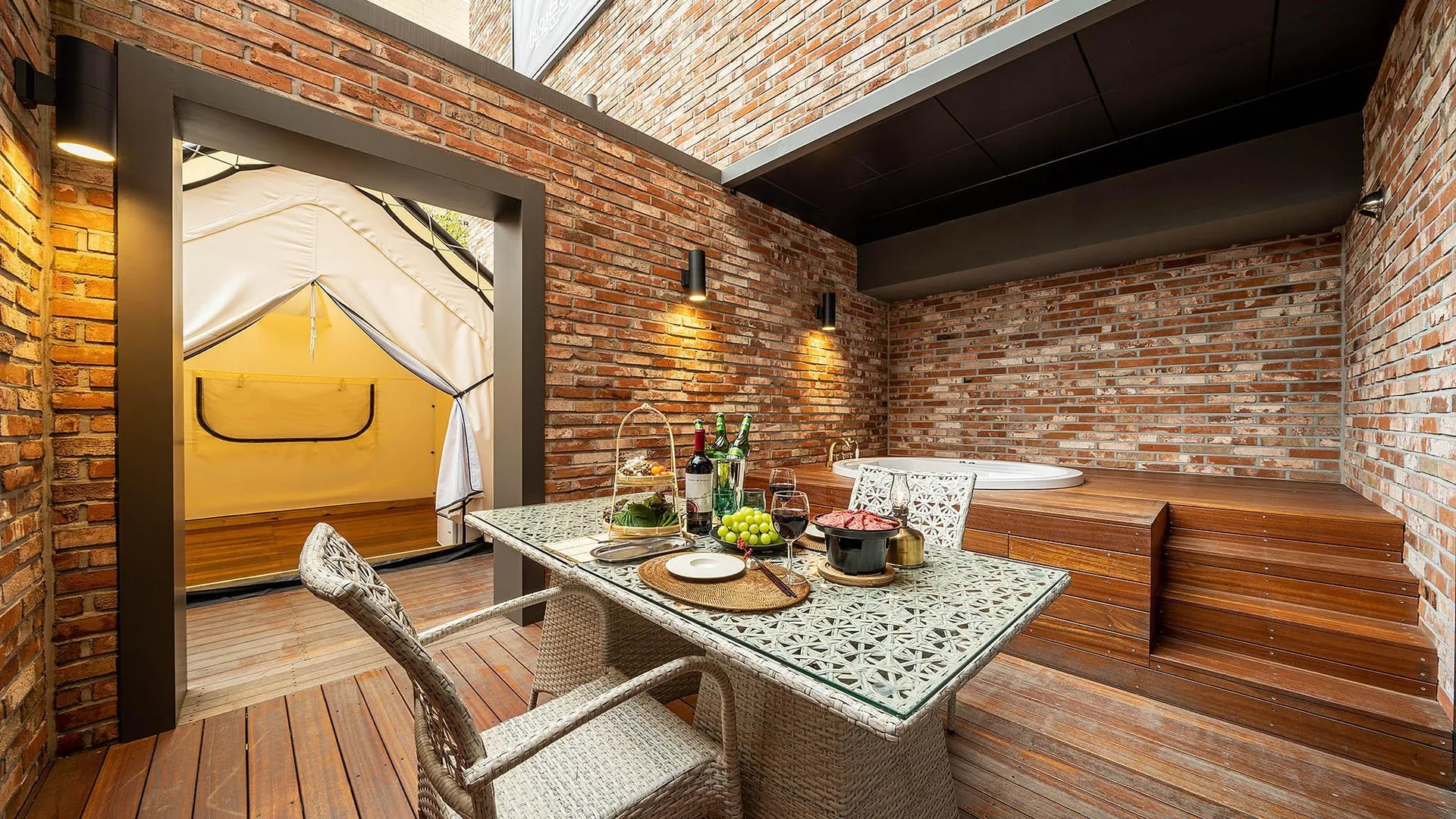 시흥 월곶 브라운도트 월곶역점 호텔 로비