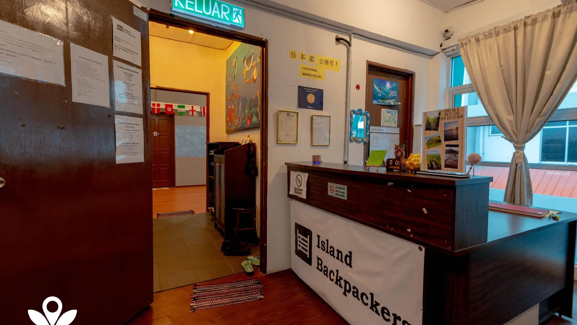 셈포르나 젠 룸 아일랜드 백패커스 3성급 호텔 수영장