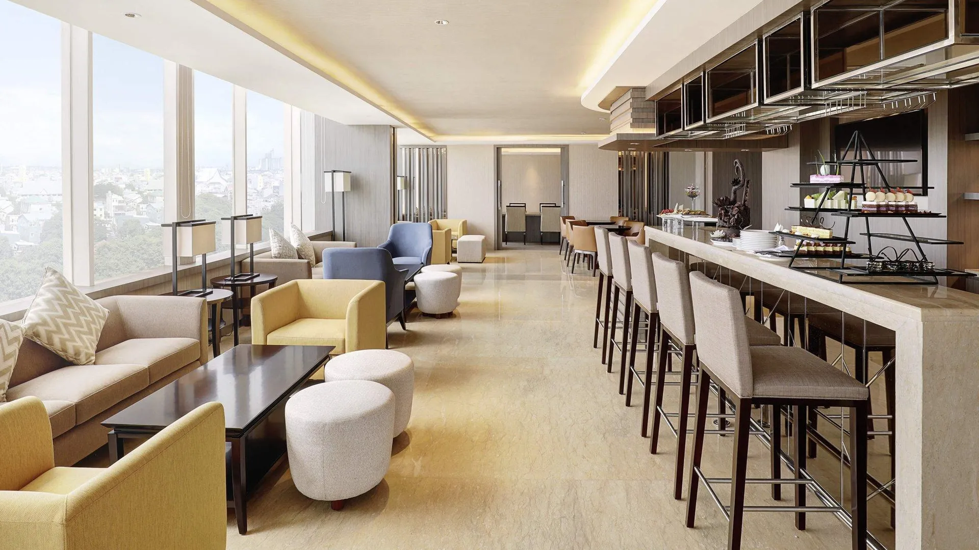 마카사르 노보텔 마카사르 그랜드 샤일라 호텔 3성급 호텔 스위트룸