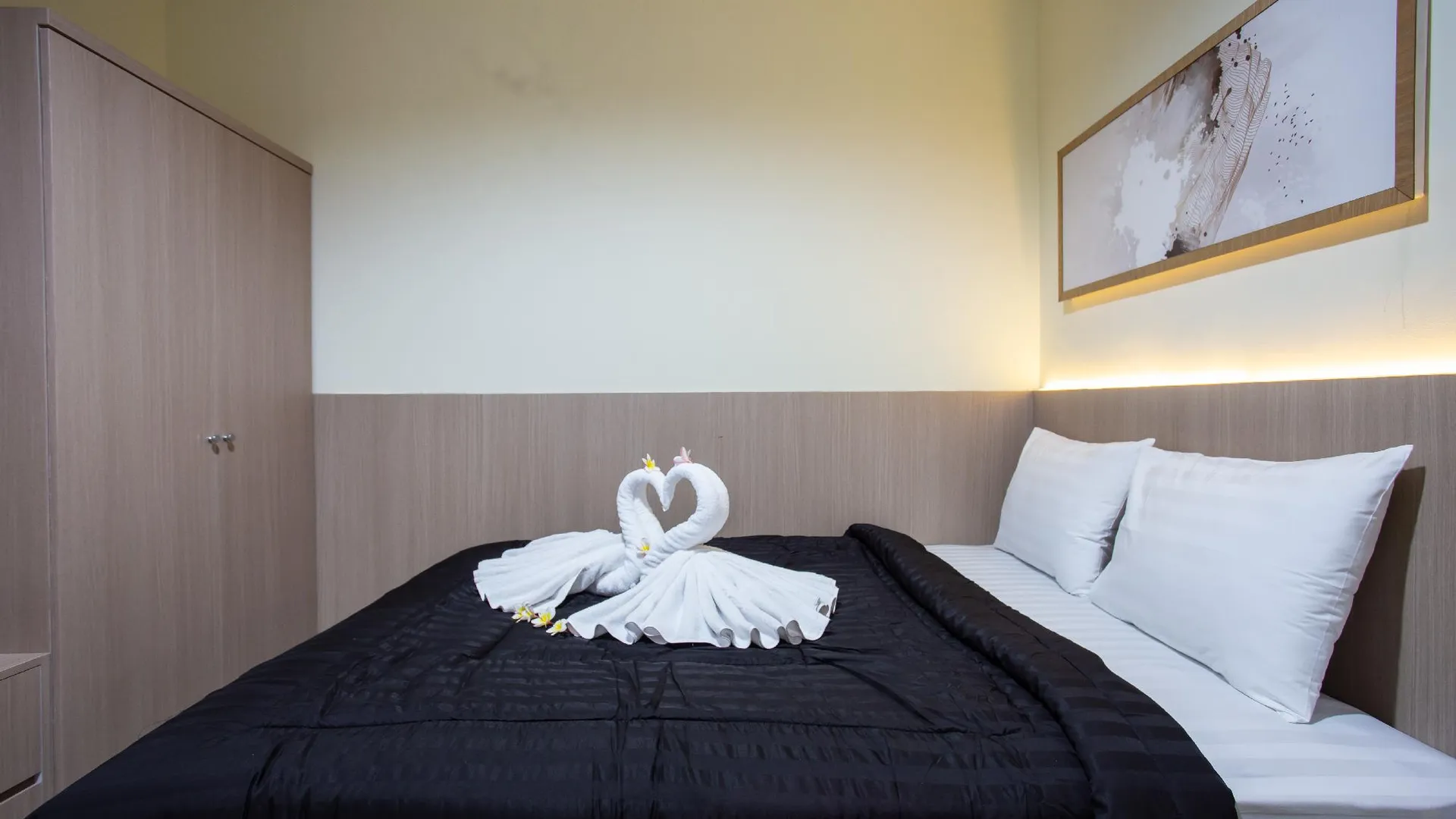 발리 오팡 게스트하우스 사누르 2성급 호텔 외관