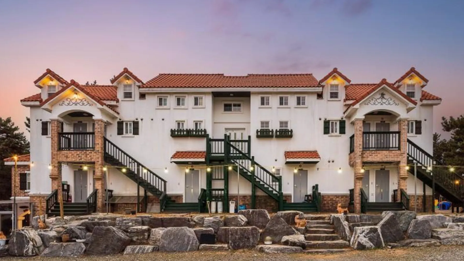 태안 태안 빨간풍선펜션 3성급 게스트하우스 객실