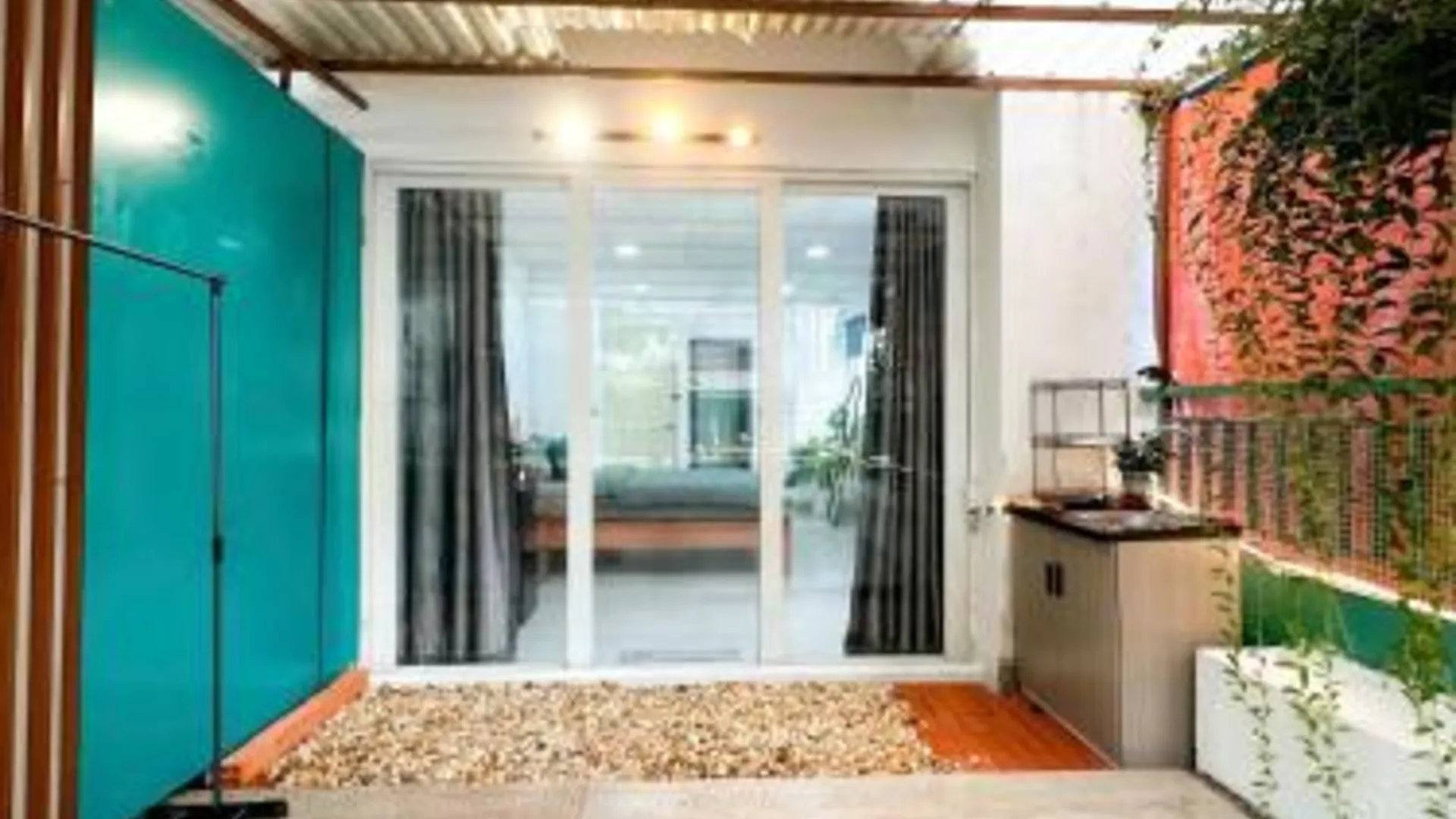 호치민 코지 사이공 선셋 아파트먼트 - 스텝스 투 부이비엔 3성급 호텔 레스토랑