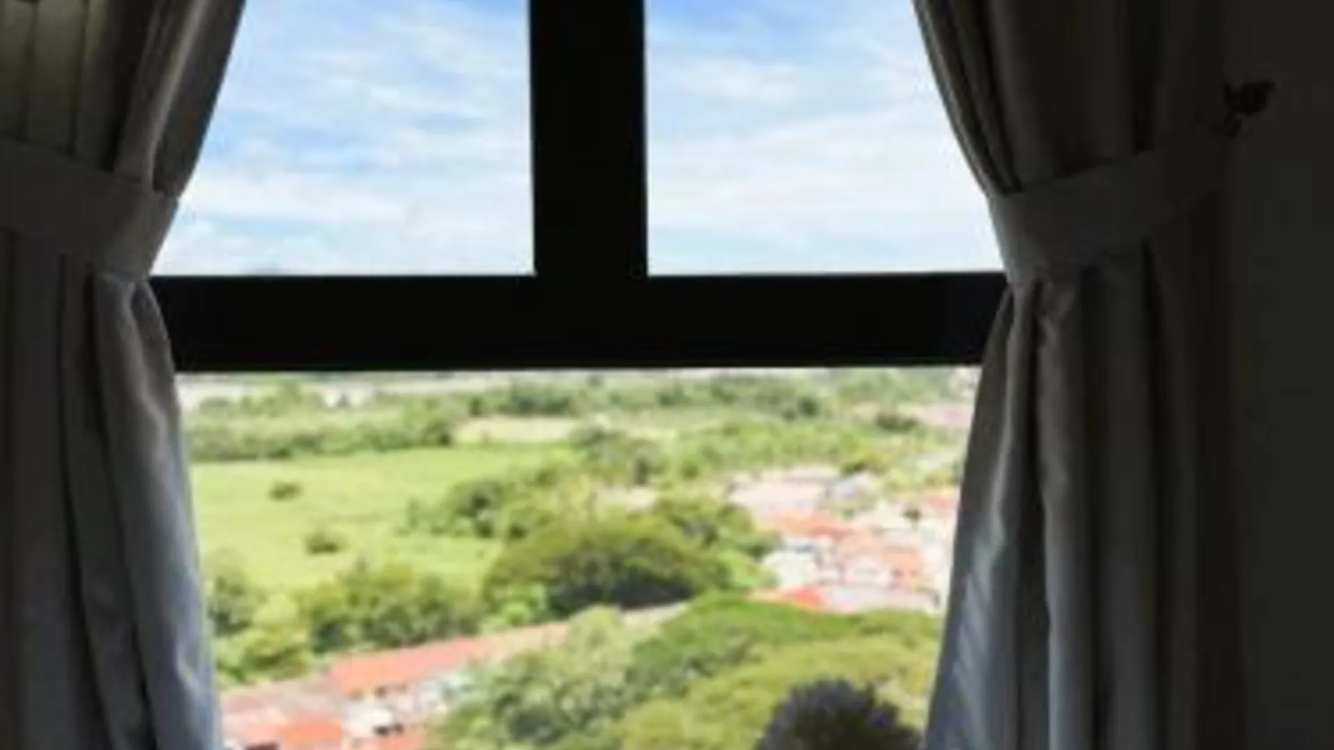 이포 The Horizon Ipoh 2BR L12 by Grab A Stay 4성급 게스트하우스 전망