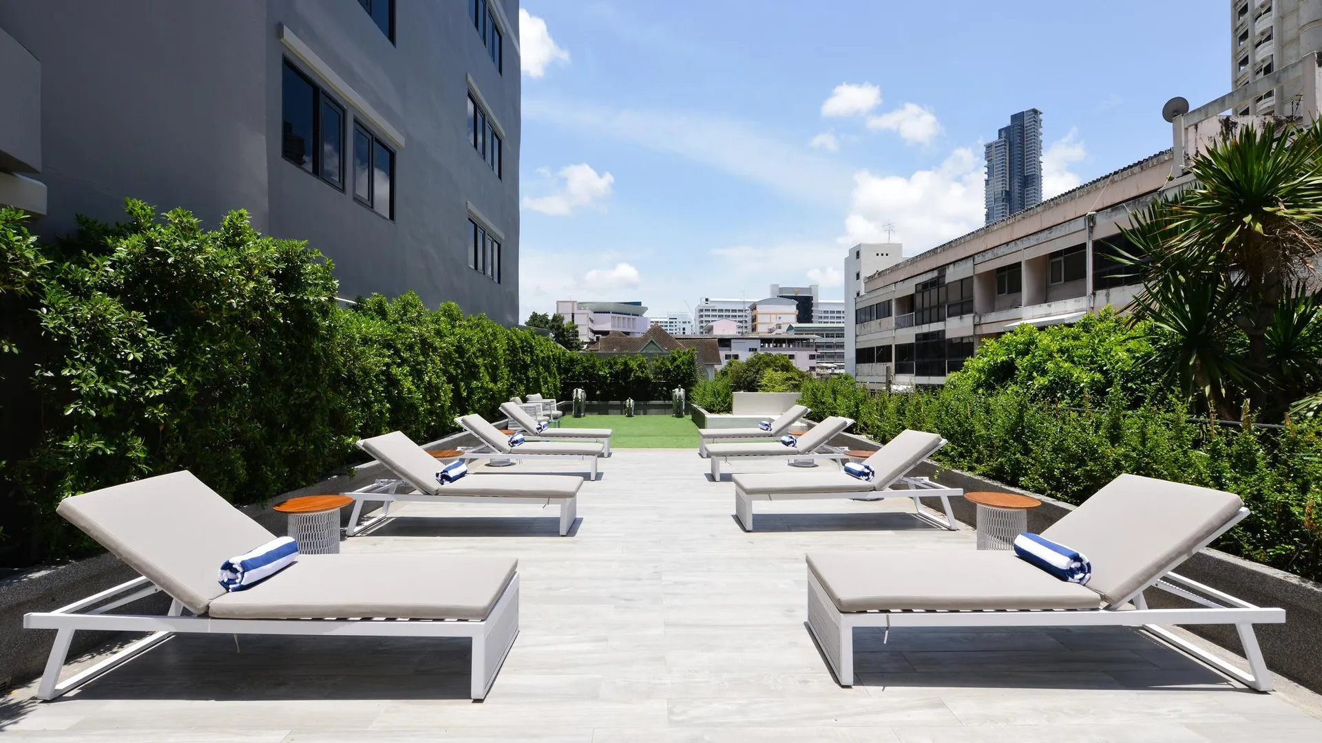 방콕 오크우드 호텔 앤 레지던스 방콕 4성급 호텔 전망