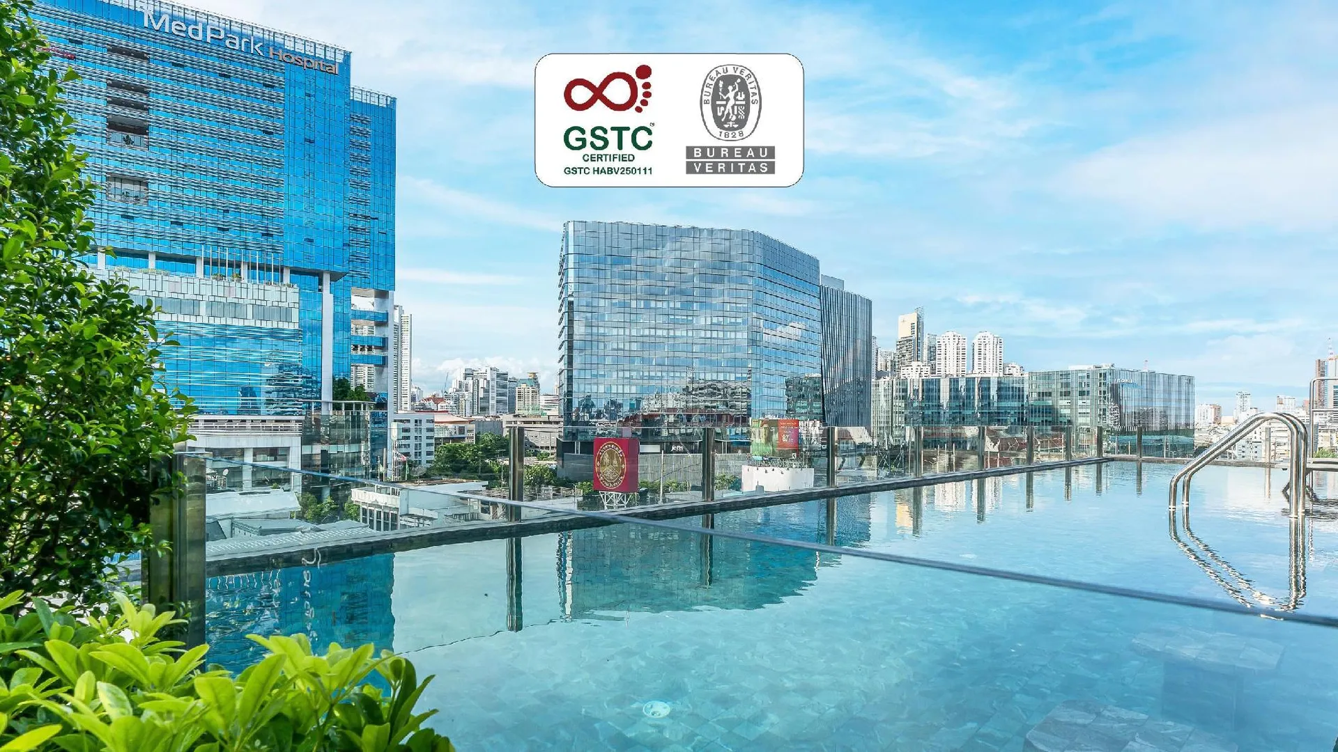 방콕 시커스 파인더스 라마 4 호텔, 슈어스테이 컬렉션 바이 BW 4성급 호텔 외관