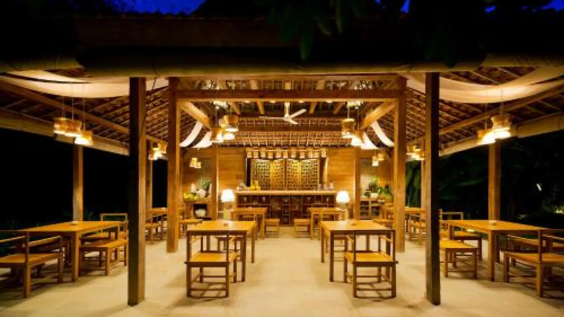 발리 칼라파 부티크 리조트 앤 요가 4성급 호텔 수영장