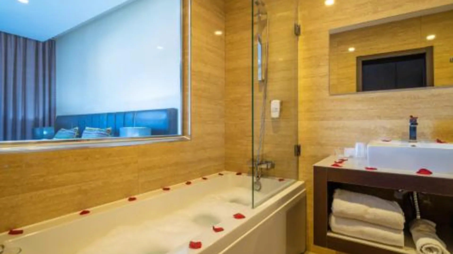 일라보 Hotel de Ilhavo Plaza & Spa 4성급 호텔 수영장
