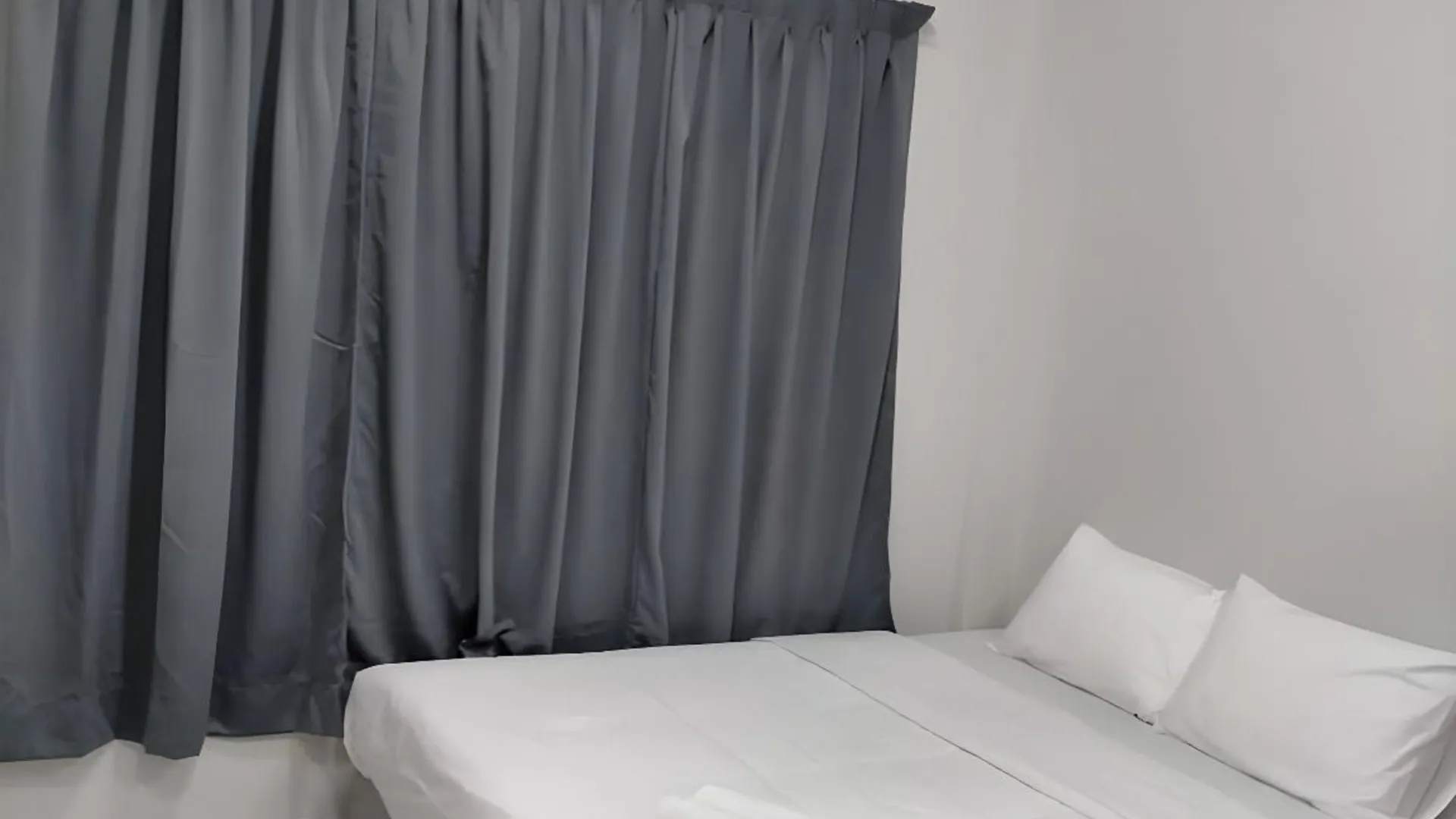 쿠알라 크라이 Hotel Mutiara Kuala Krai 1성급 호텔 외관
