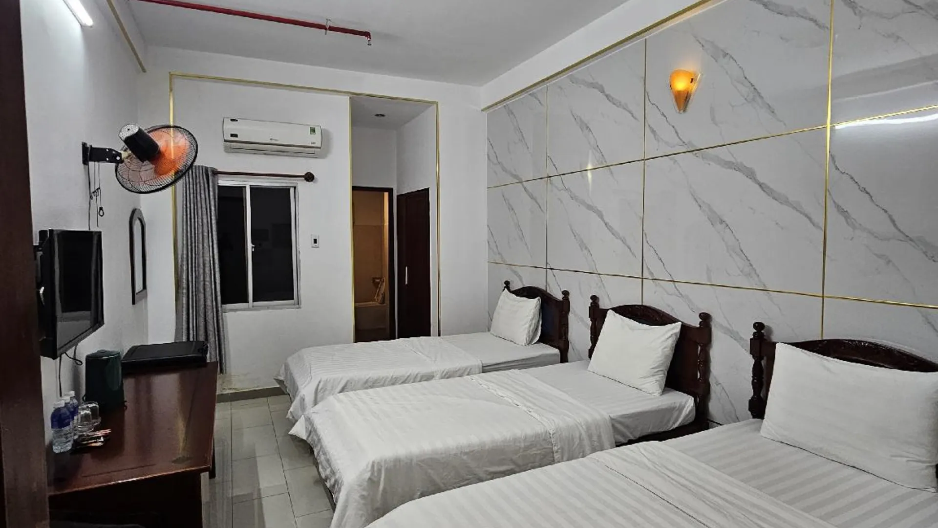 호치민 트룽 마이 호텔 1성급 호텔 스위트룸