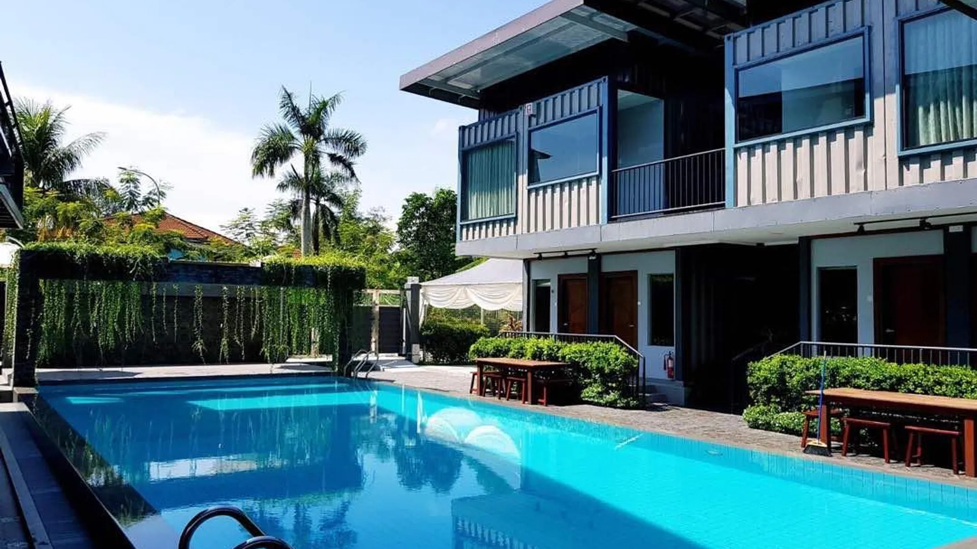 크루앙 클루앙 콘테이너 호텔 5성급 호텔 객실