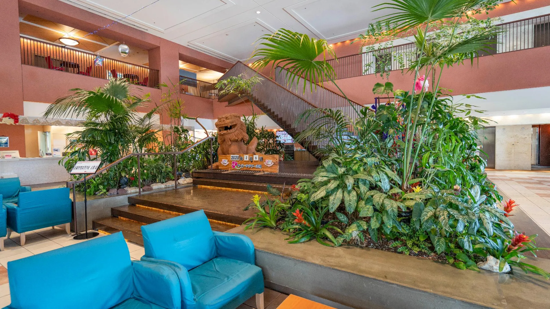 오키나와 본섬 더 비치 타워 오키나와 호텔 4성급 호텔 외관