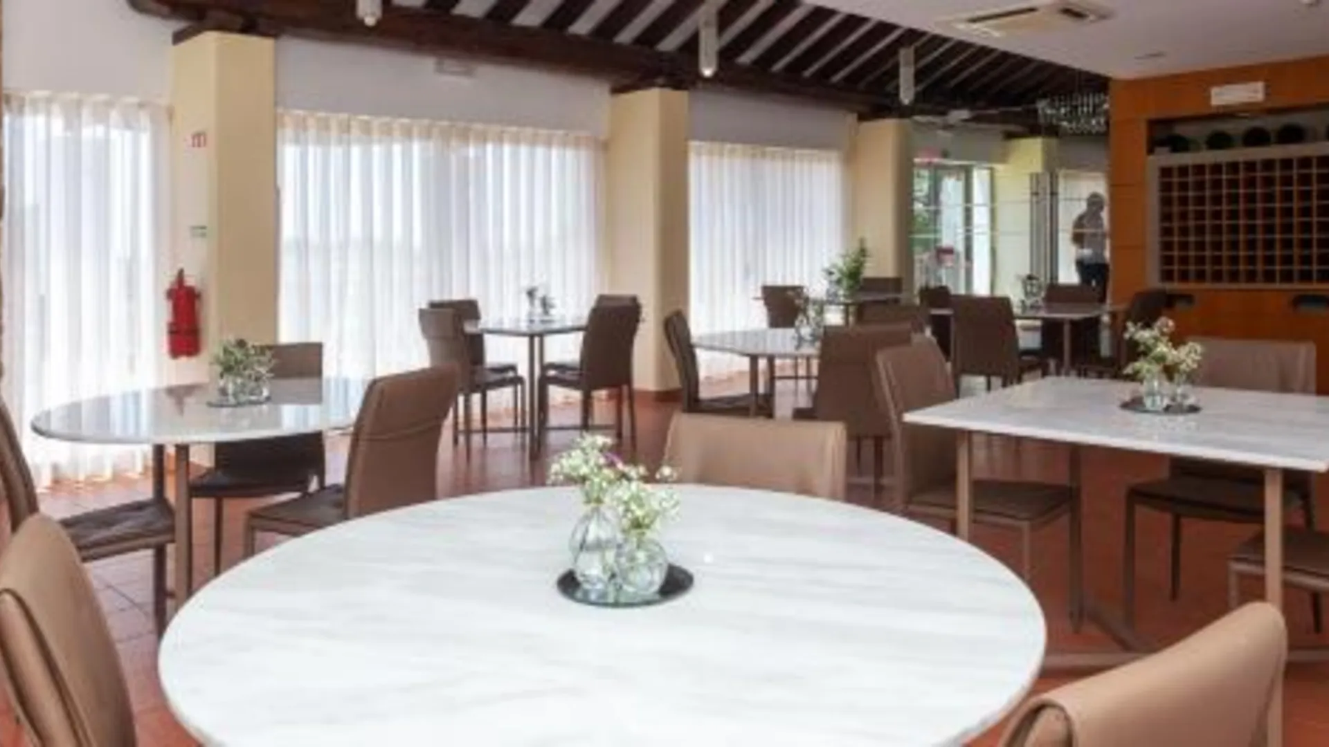 알카인스 Hotel Campo do Rosmaninho 4성급 호텔 레스토랑