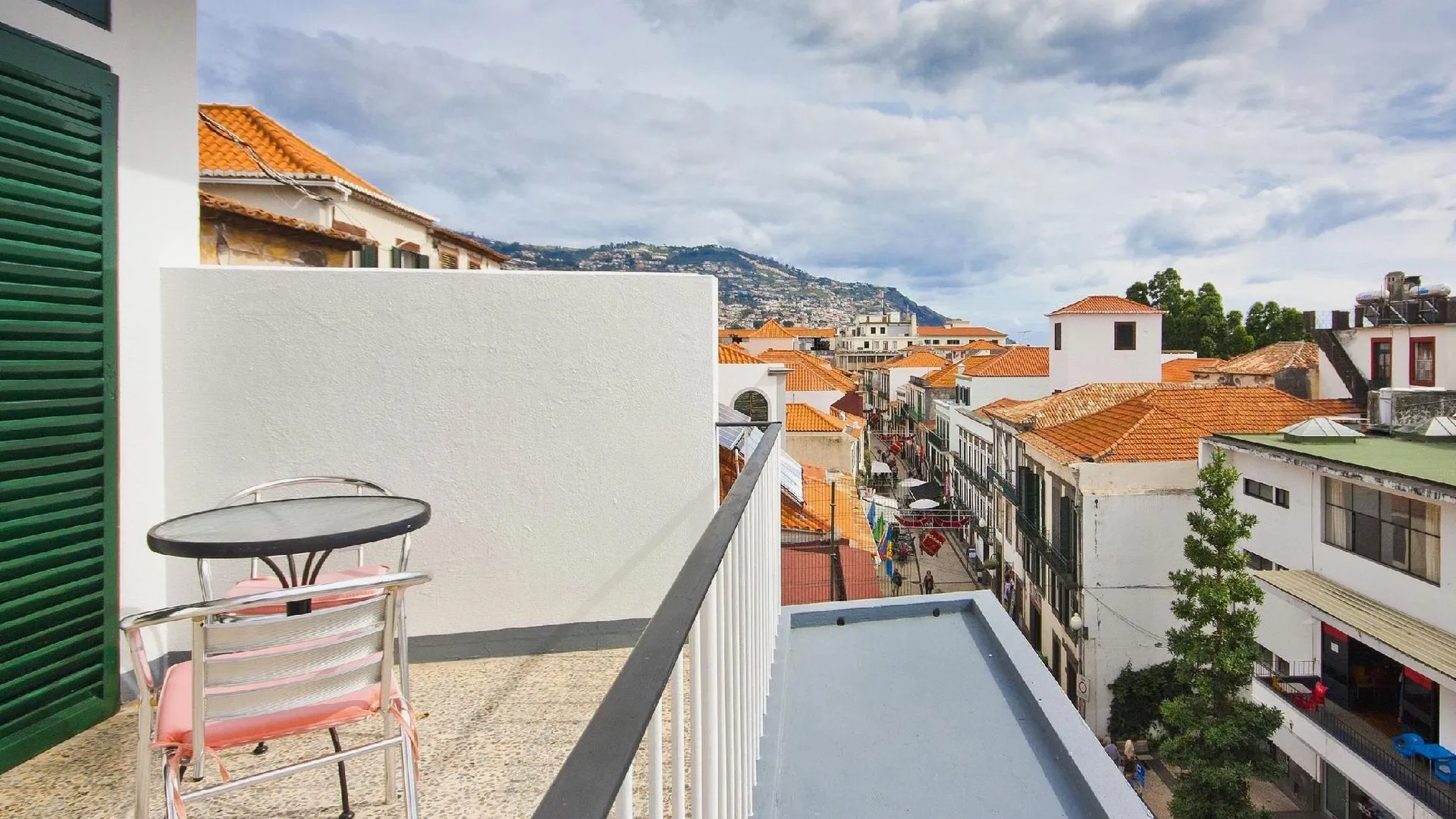 마데이라 섬 레지덴셜 콜롬보 3성급 호텔 외관