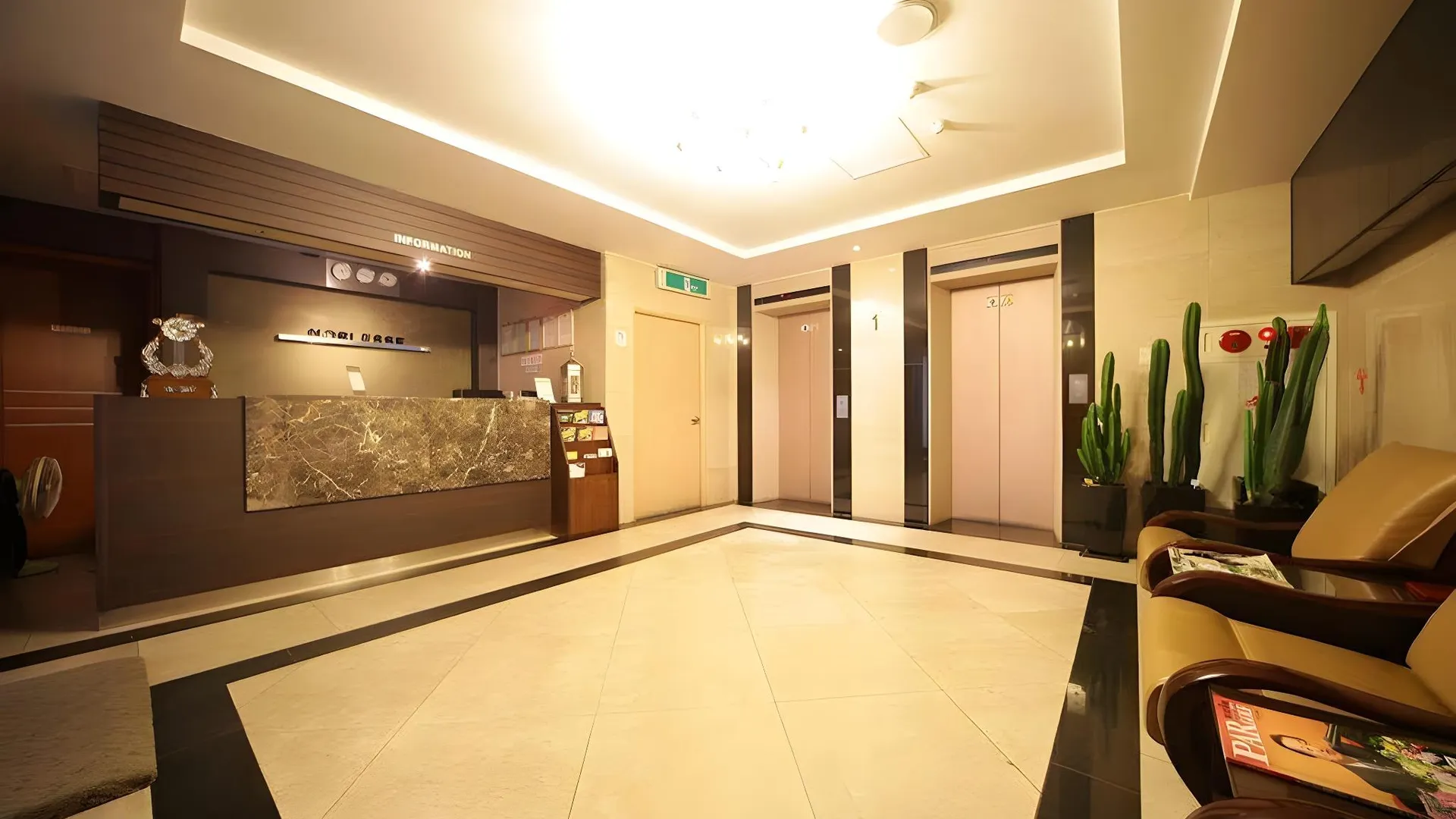 서울 호텔 노블레스 2성급 호텔 스위트룸