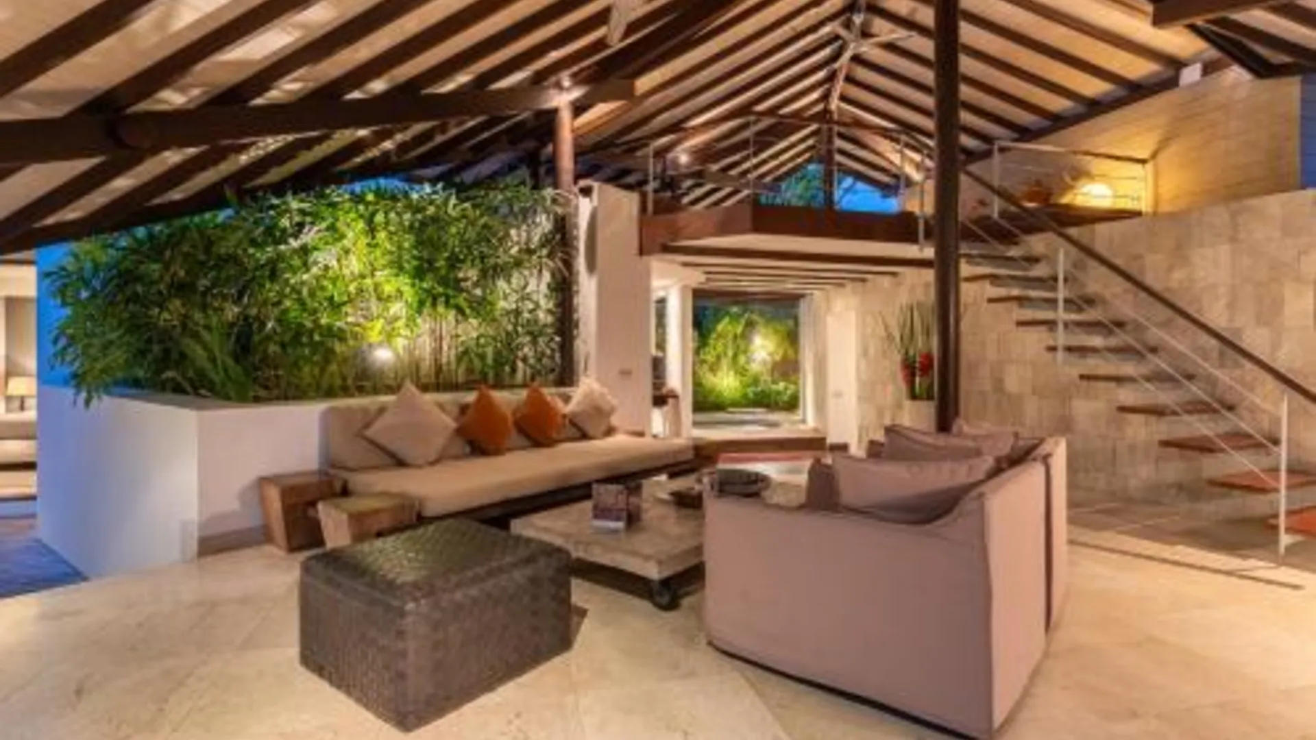 발리 더 라야르 – 디자이너 빌라 앤 스파, CHSE 인증 5성급 호텔 외관