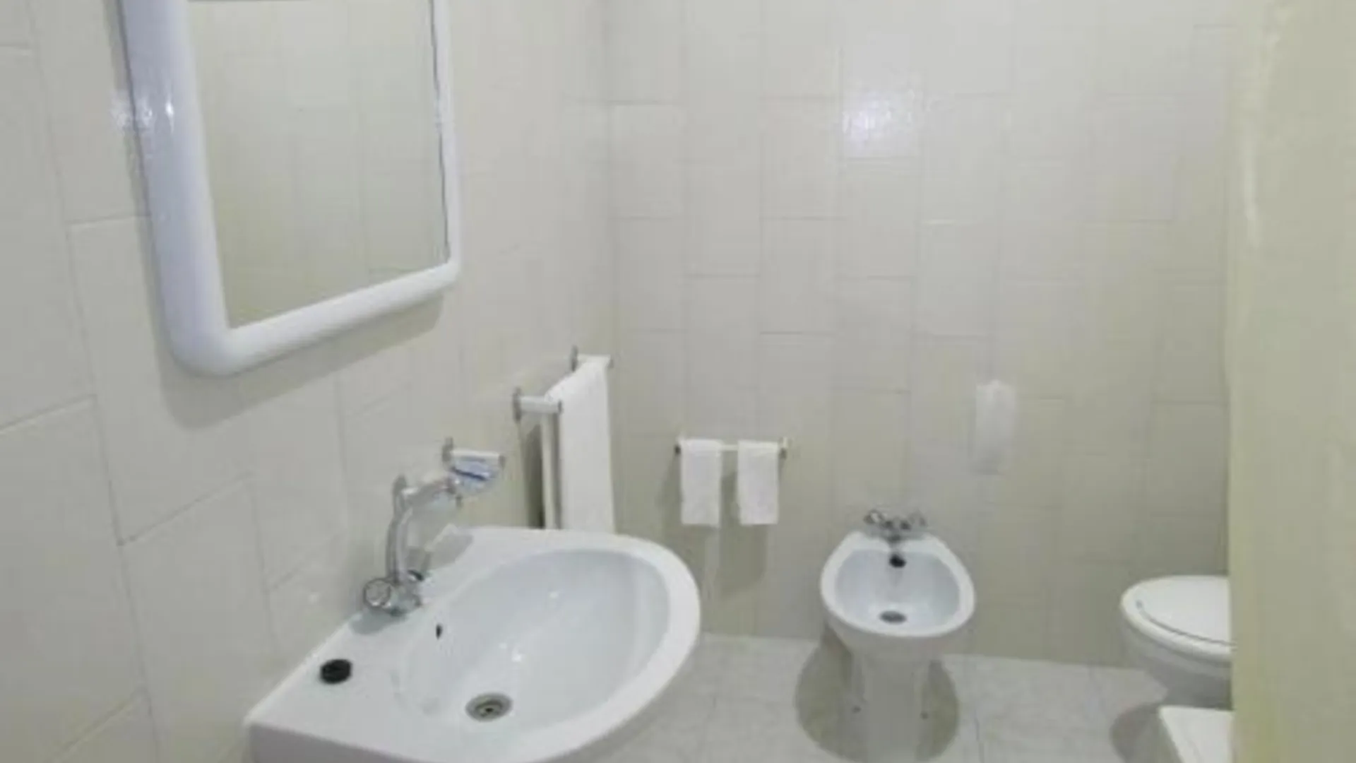 알모도바 ATCamoes 3성급 호텔 스위트룸