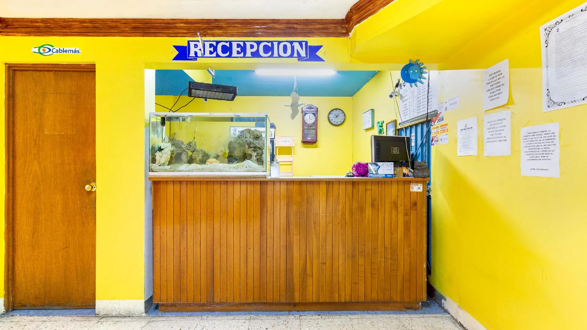 오악사카 OYO 호텔 엠페라도르, 오악사카 2성급 호텔 레스토랑